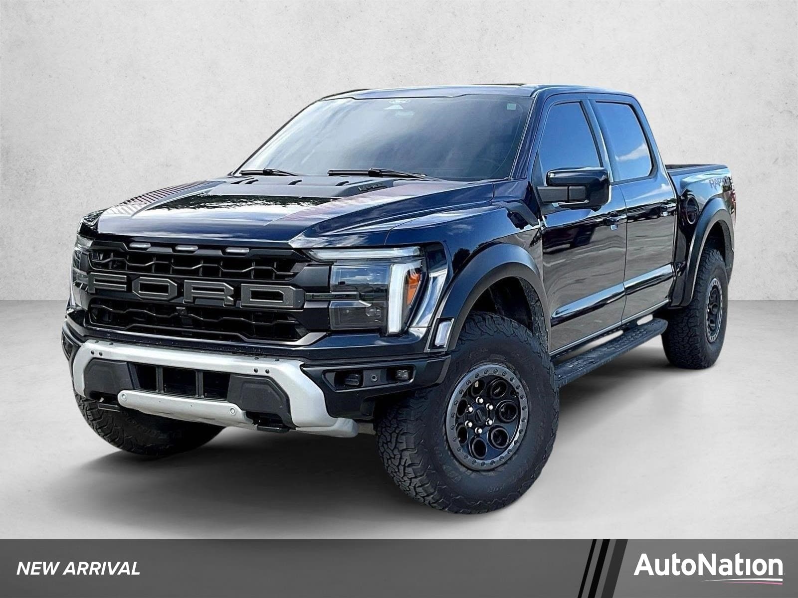 2025 Ford F-150 Raptor — photo 1 of 30