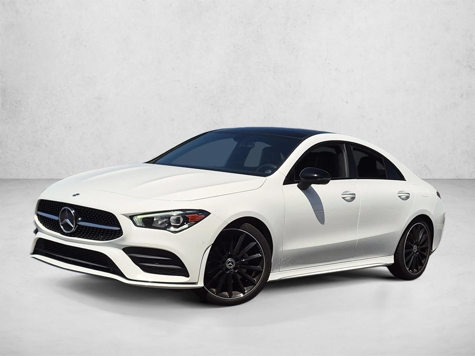 2022 Mercedes-Benz CLA CLA 250 — photo 1 of 15