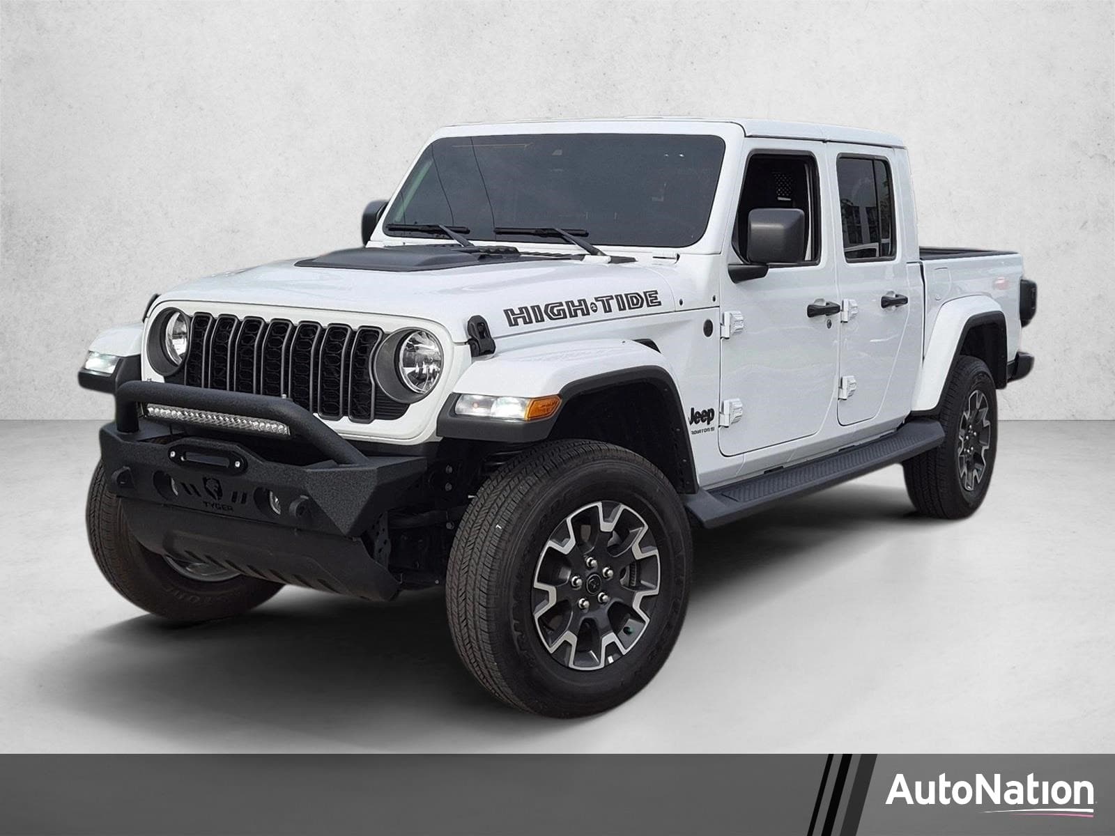 2025 Jeep Gladiator High Tide — photo 1 of 23