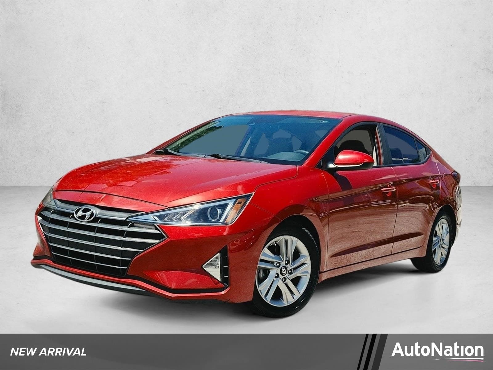 2019 Hyundai Elantra SEL — photo 1 of 23