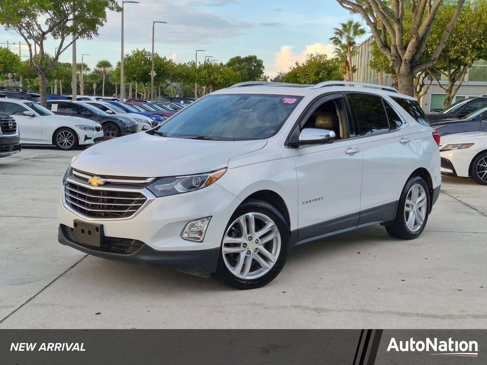 2018 Chevrolet Equinox Premier — photo 1 of 25