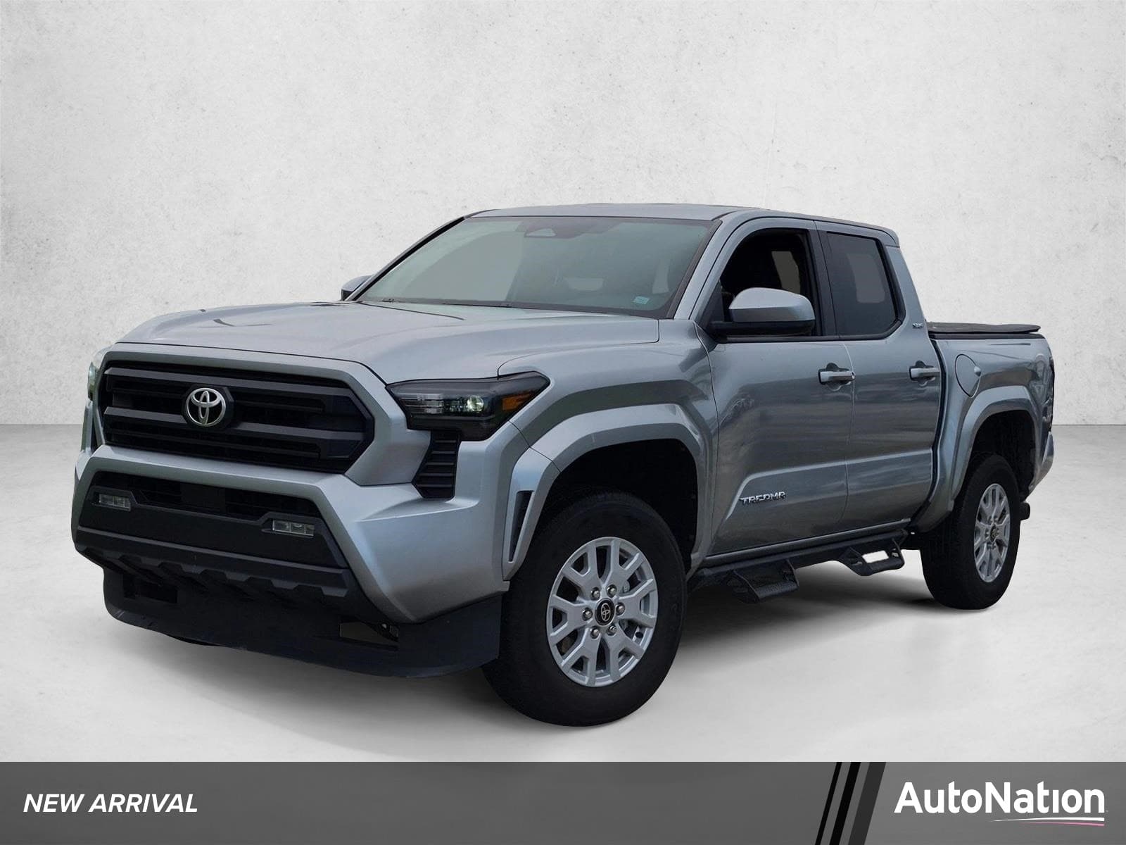 2025 Toyota Tacoma 4WD SR5 — photo 1 of 21