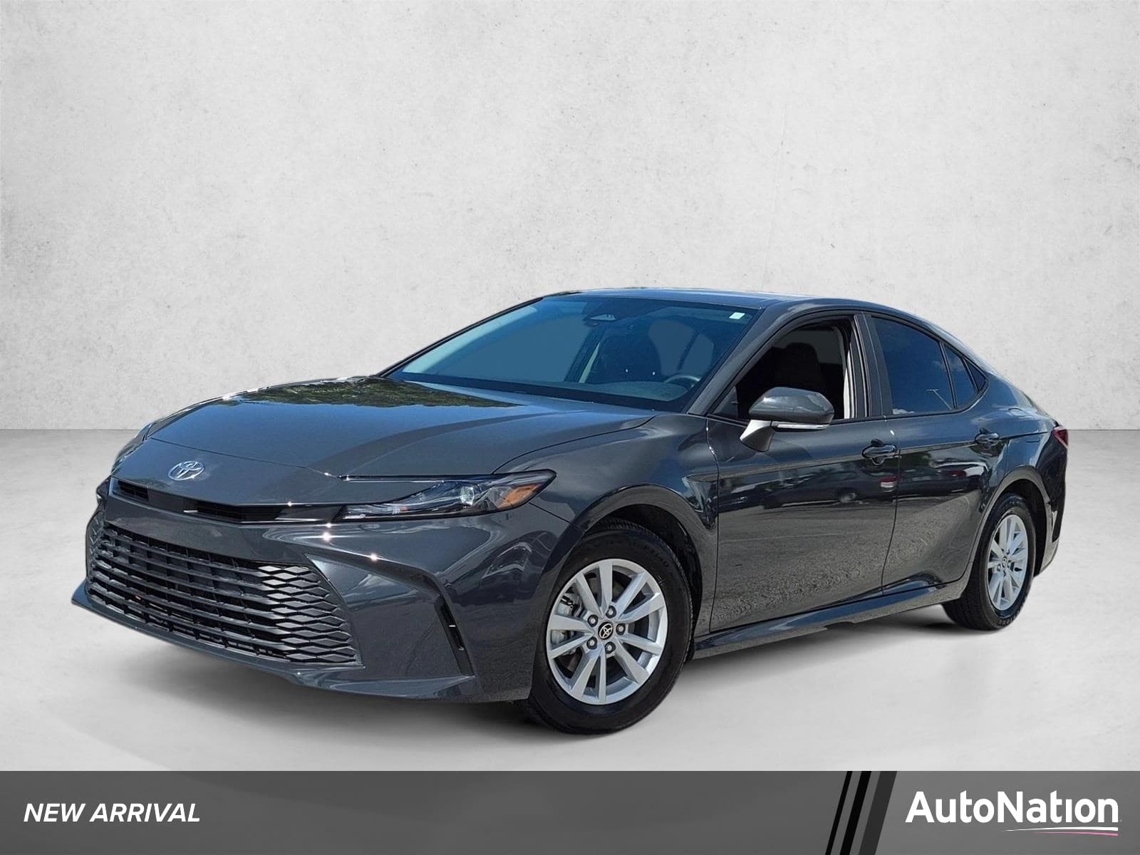 2026 Toyota Camry LE — photo 1 of 23