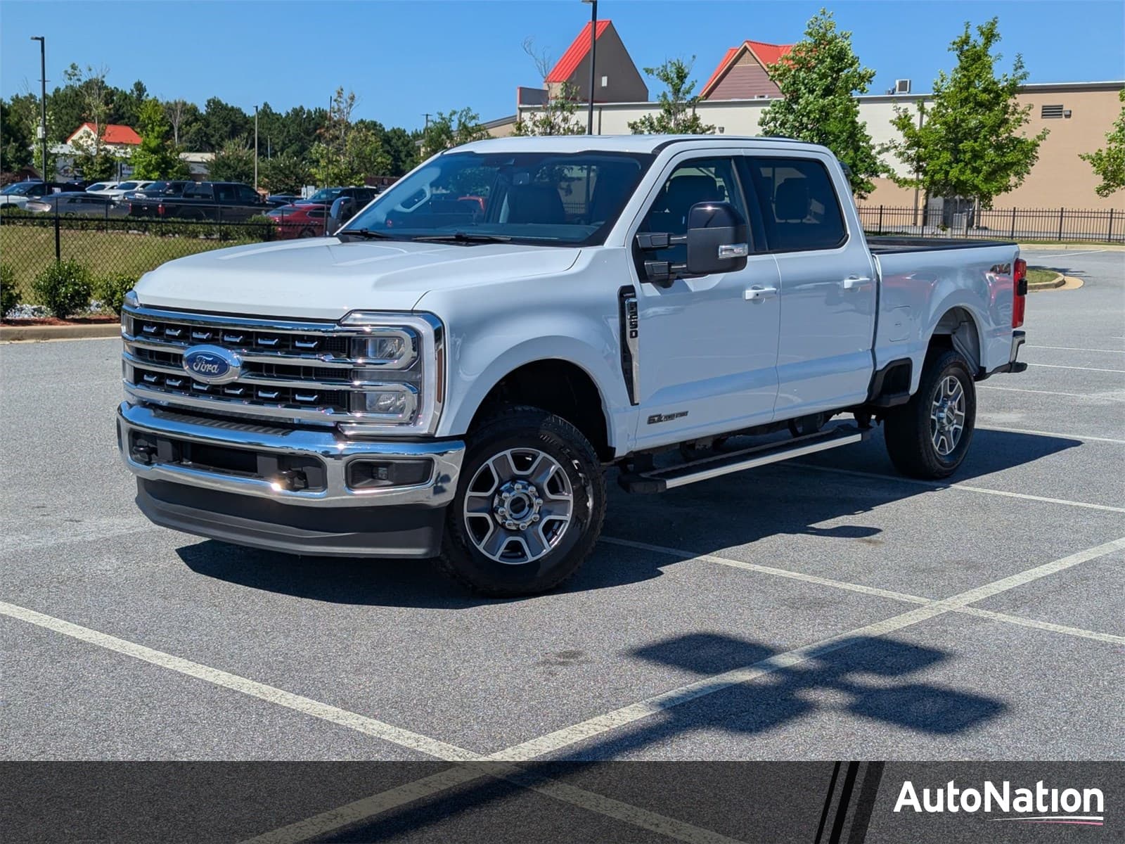 2026 Ford Super Duty F-250 SRW LARIAT — photo 1 of 30