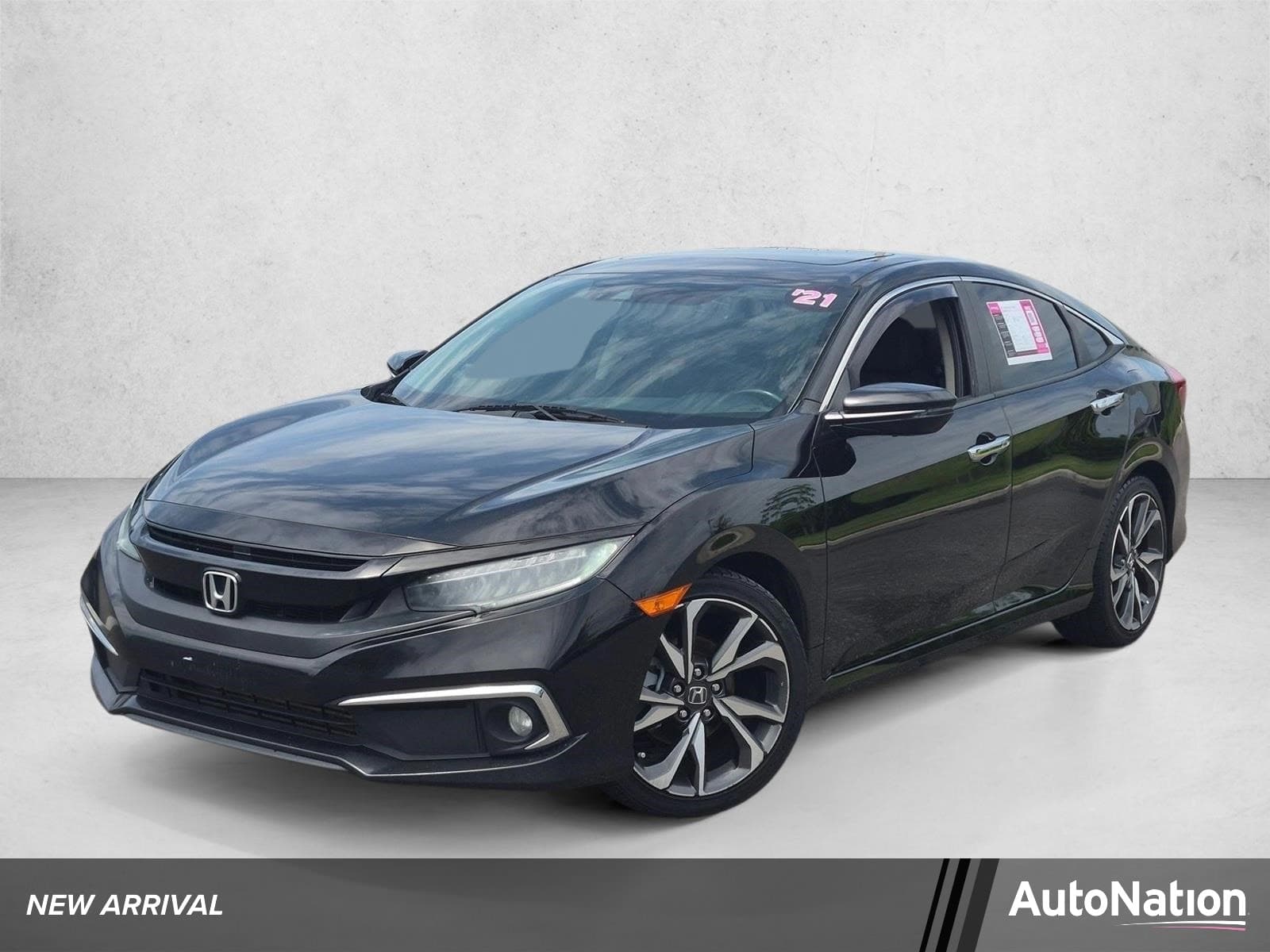 2021 Honda Civic Sedan Touring — photo 1 of 22