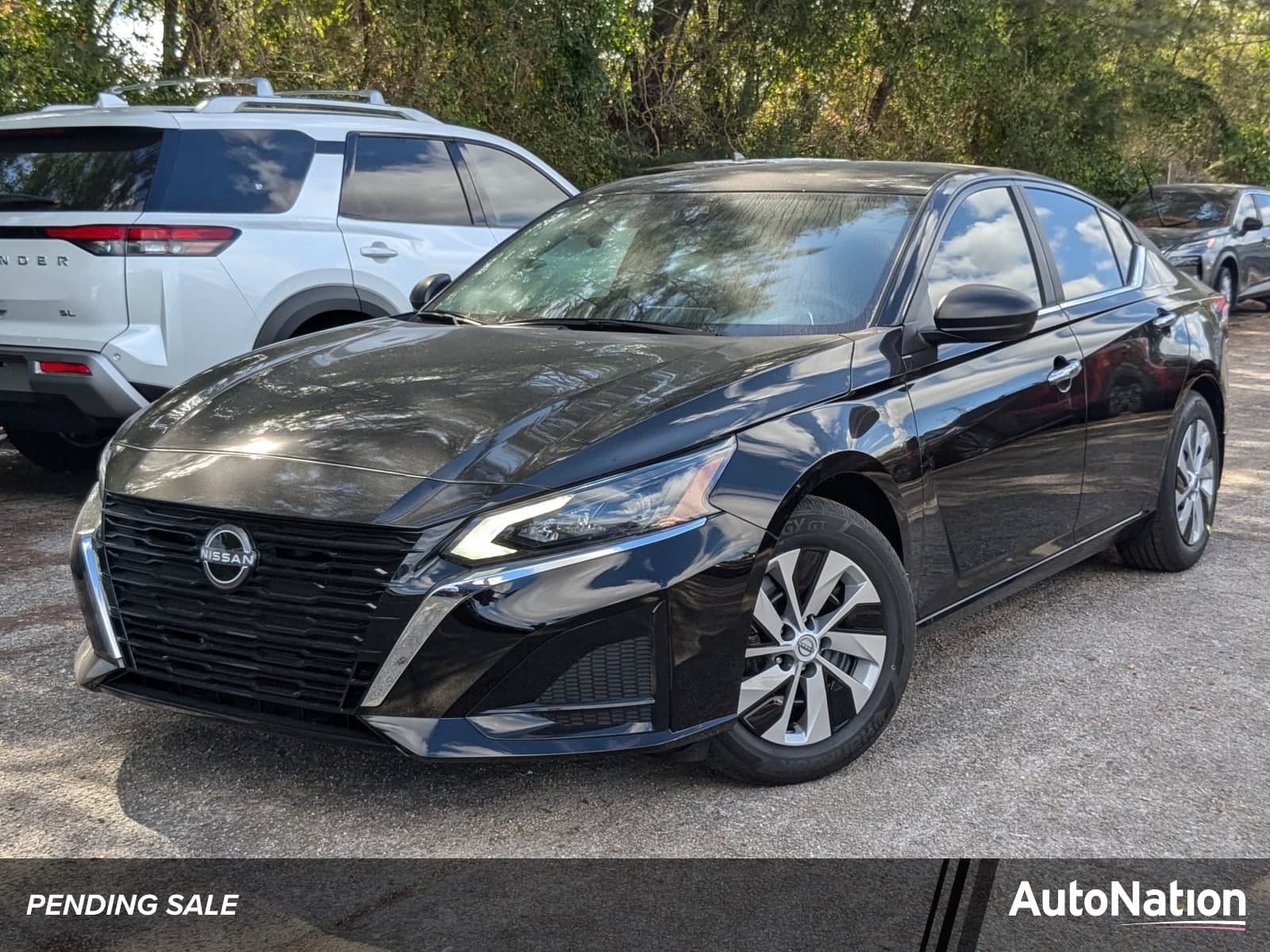 2025 Nissan Altima S — photo 1 of 23