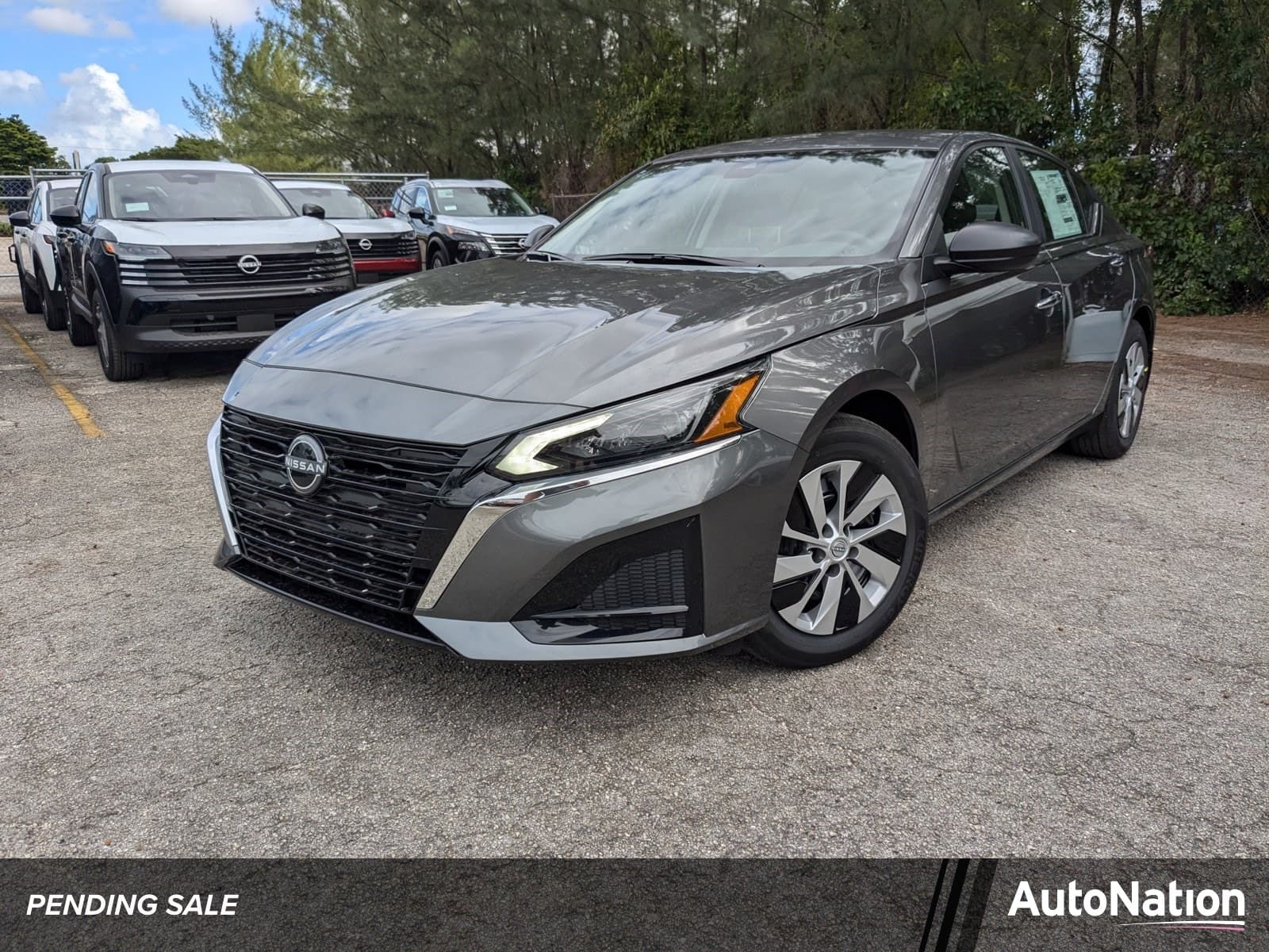 2025 Nissan Altima S — photo 1 of 23
