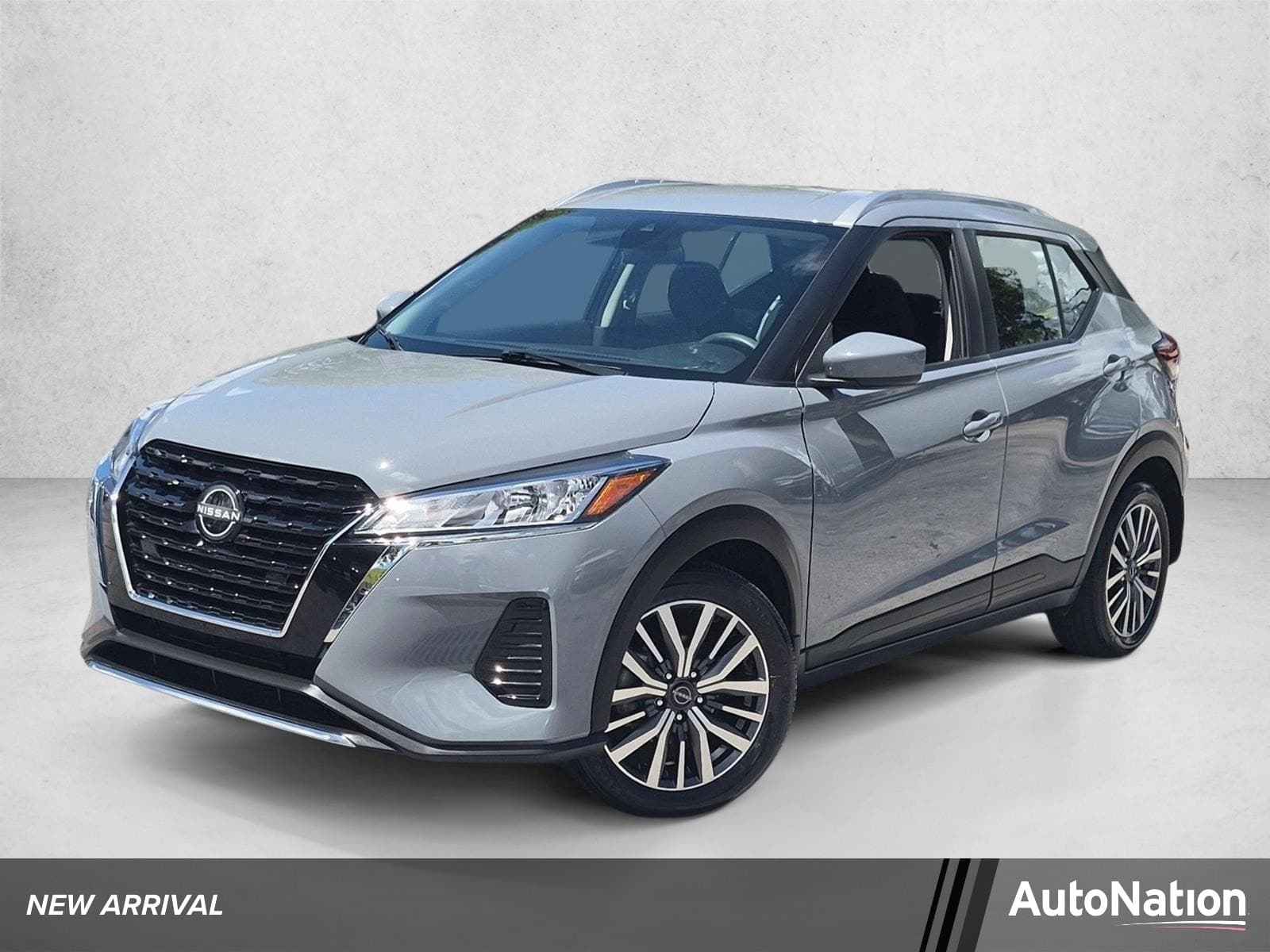2024 Nissan Kicks SV — photo 1 of 23