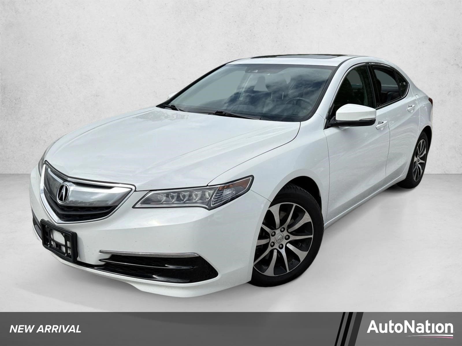 2017 Acura TLX w/Technology Pkg — photo 1 of 15