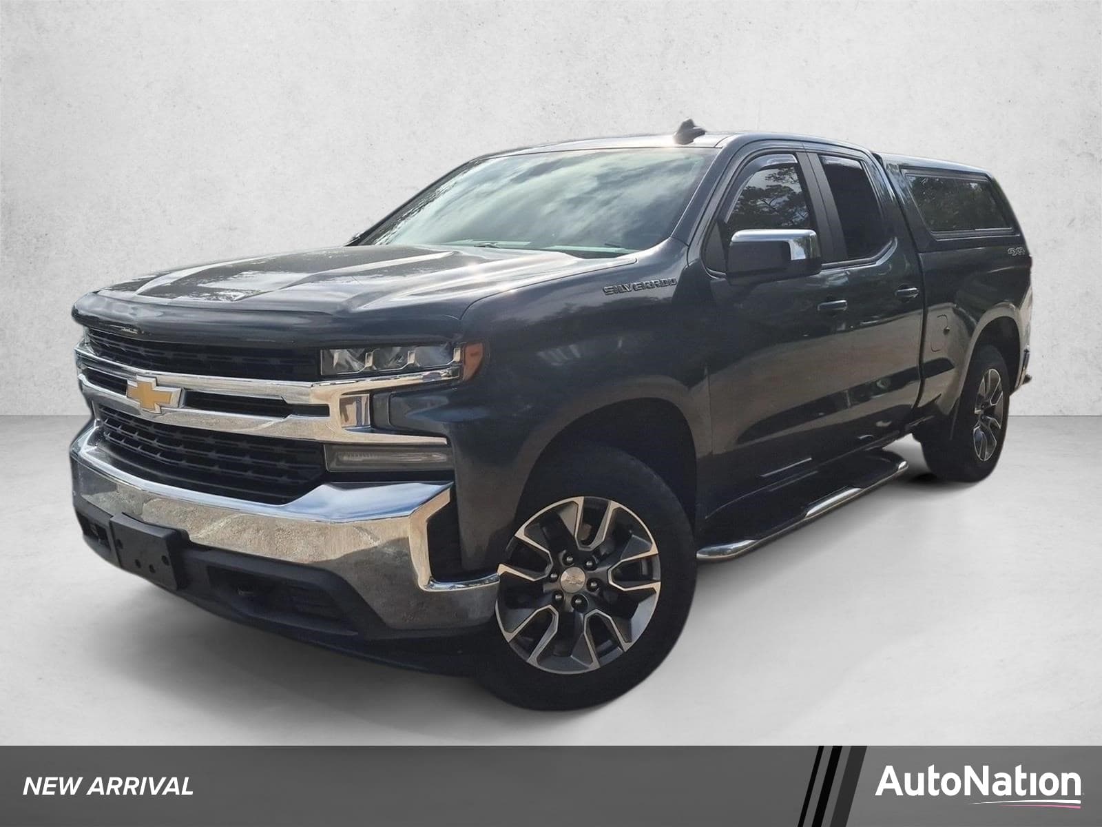 2019 Chevrolet Silverado 1500 LT — photo 1 of 15