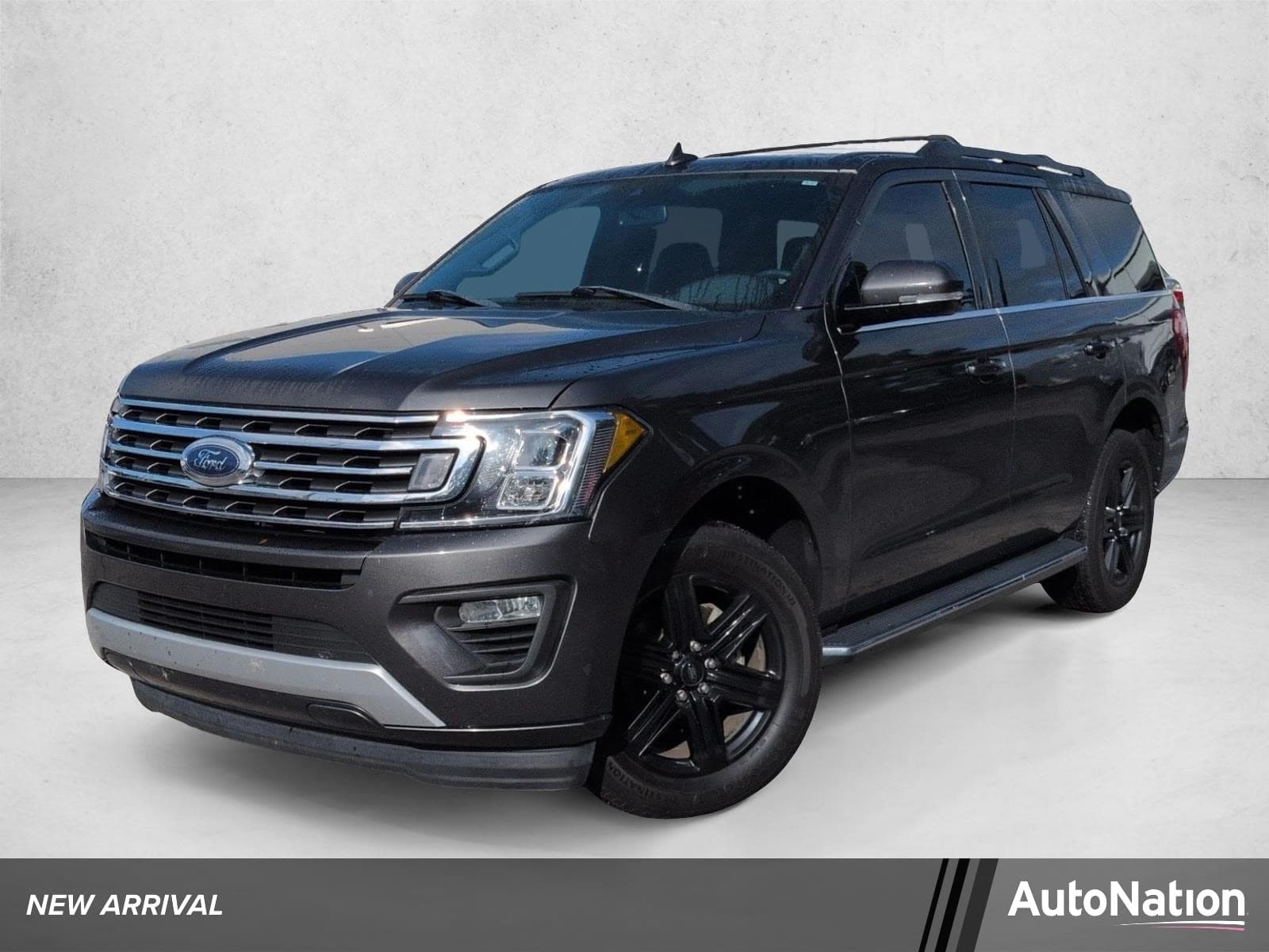 2021 Ford Expedition XLT — photo 1 of 20