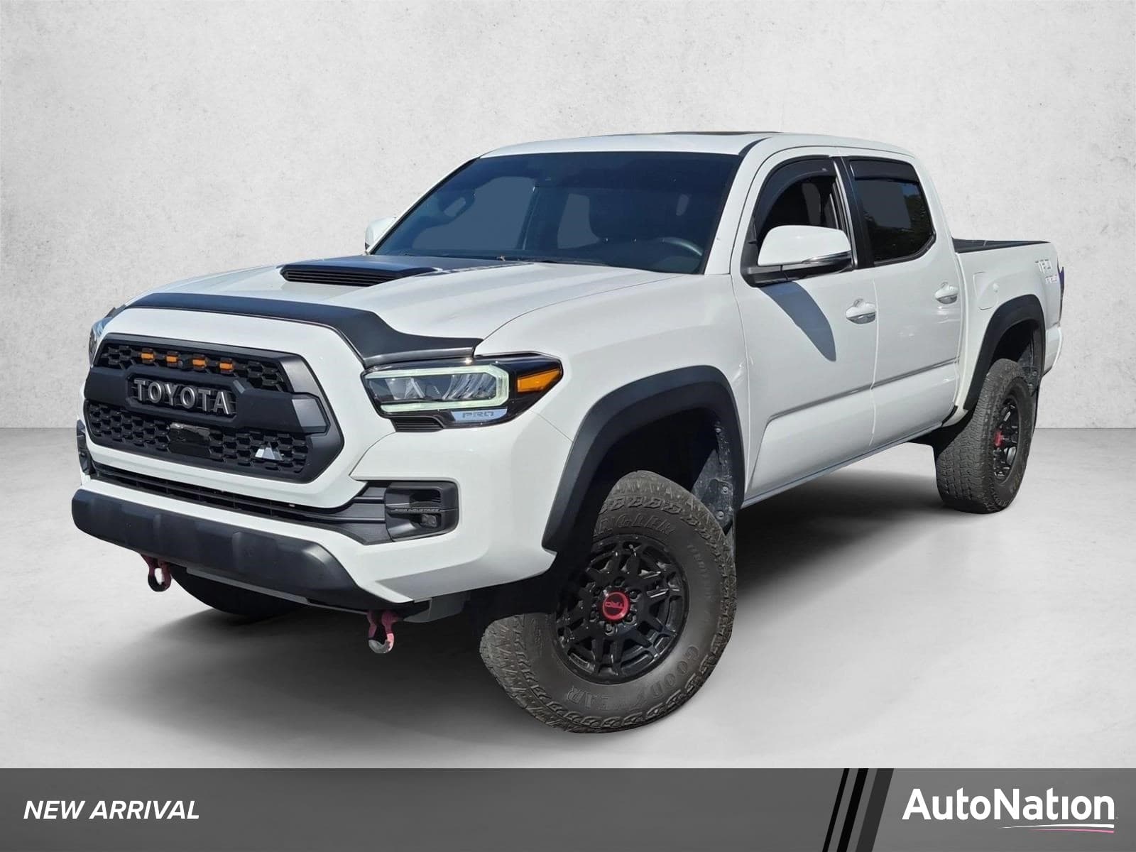 2023 Toyota Tacoma 4WD TRD Pro — photo 1 of 20