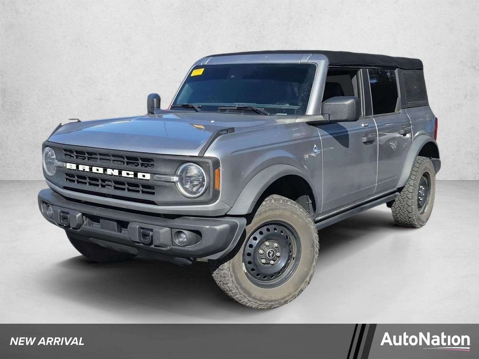 2022 Ford Bronco Black Diamond — photo 1 of 15