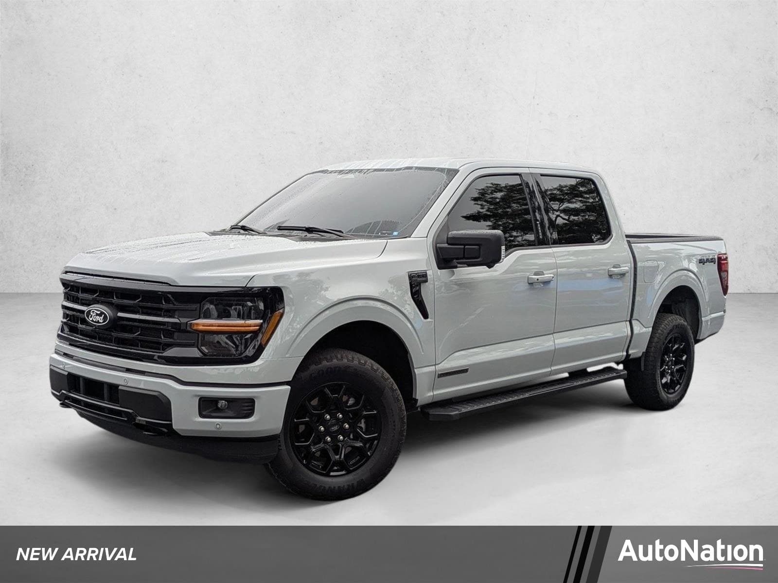 2024 Ford F-150 XLT — photo 1 of 15