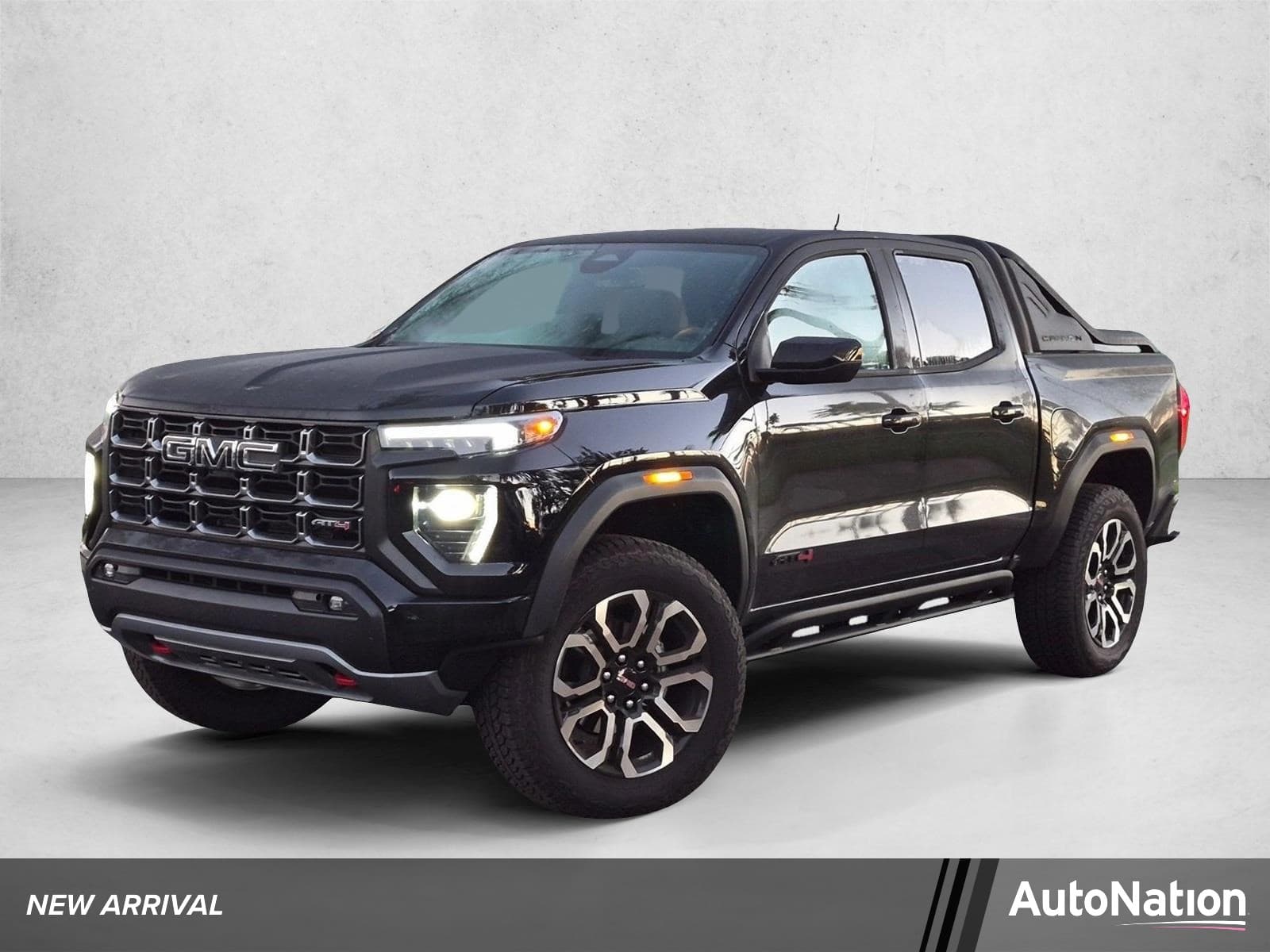 2026 GMC Canyon 4WD AT4 — photo 1 of 15