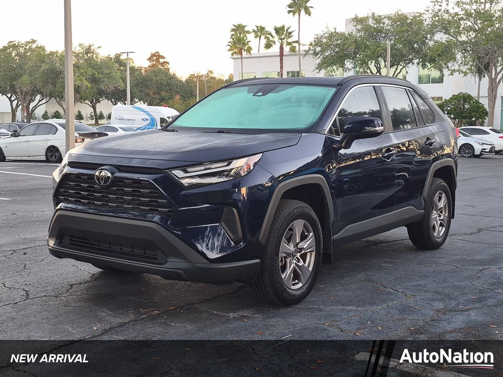 2025 Toyota RAV4 XLE — photo 1 of 15