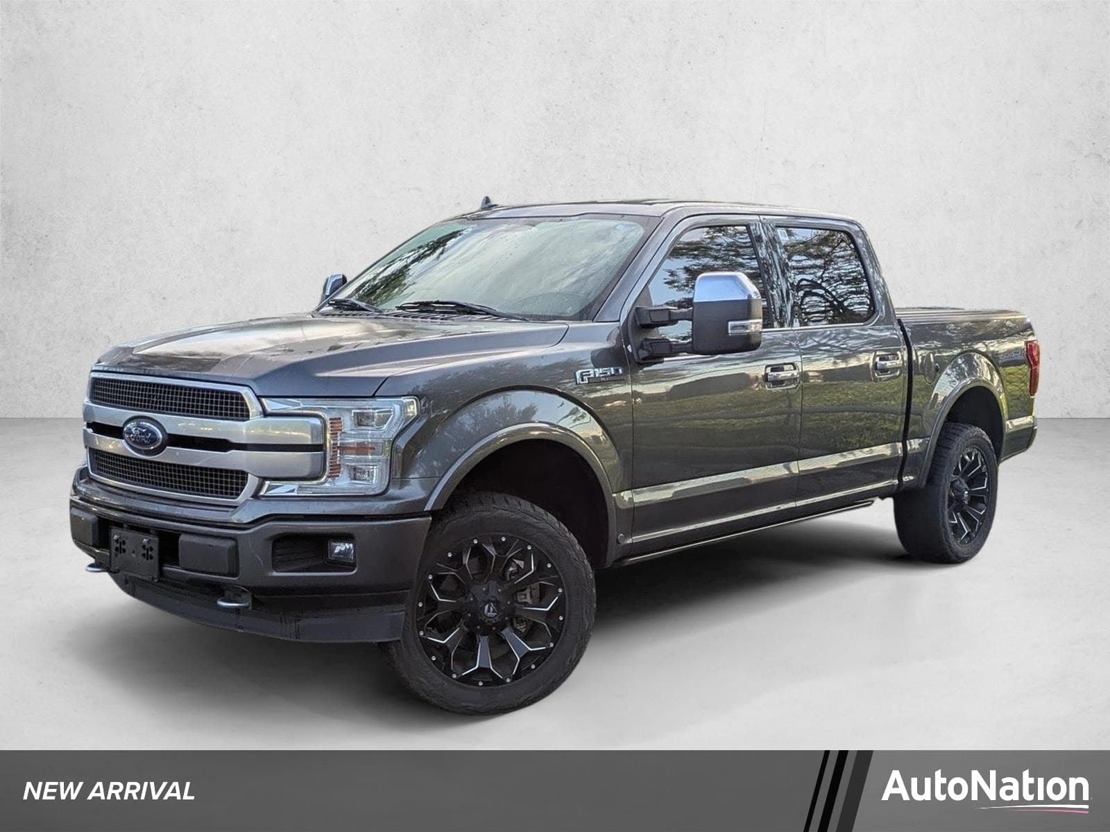 2020 Ford F-150 Platinum — photo 1 of 15