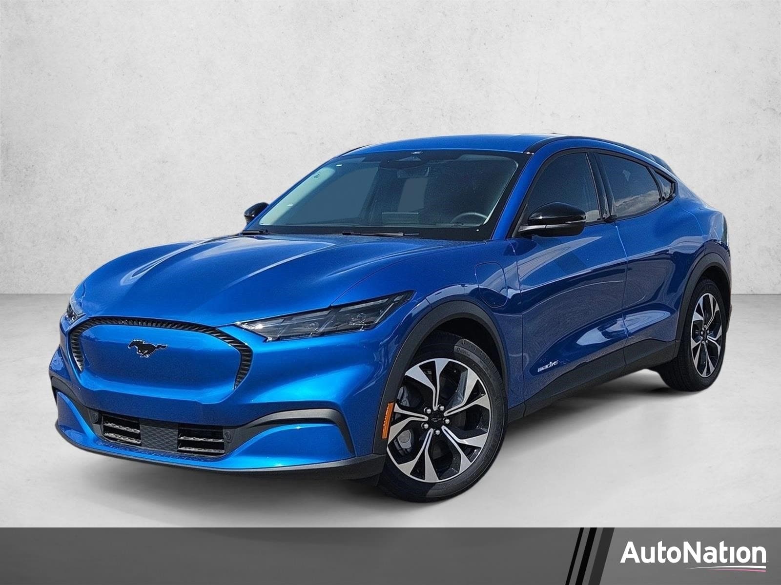 2026 Ford Mustang Mach-E Select — photo 1 of 18