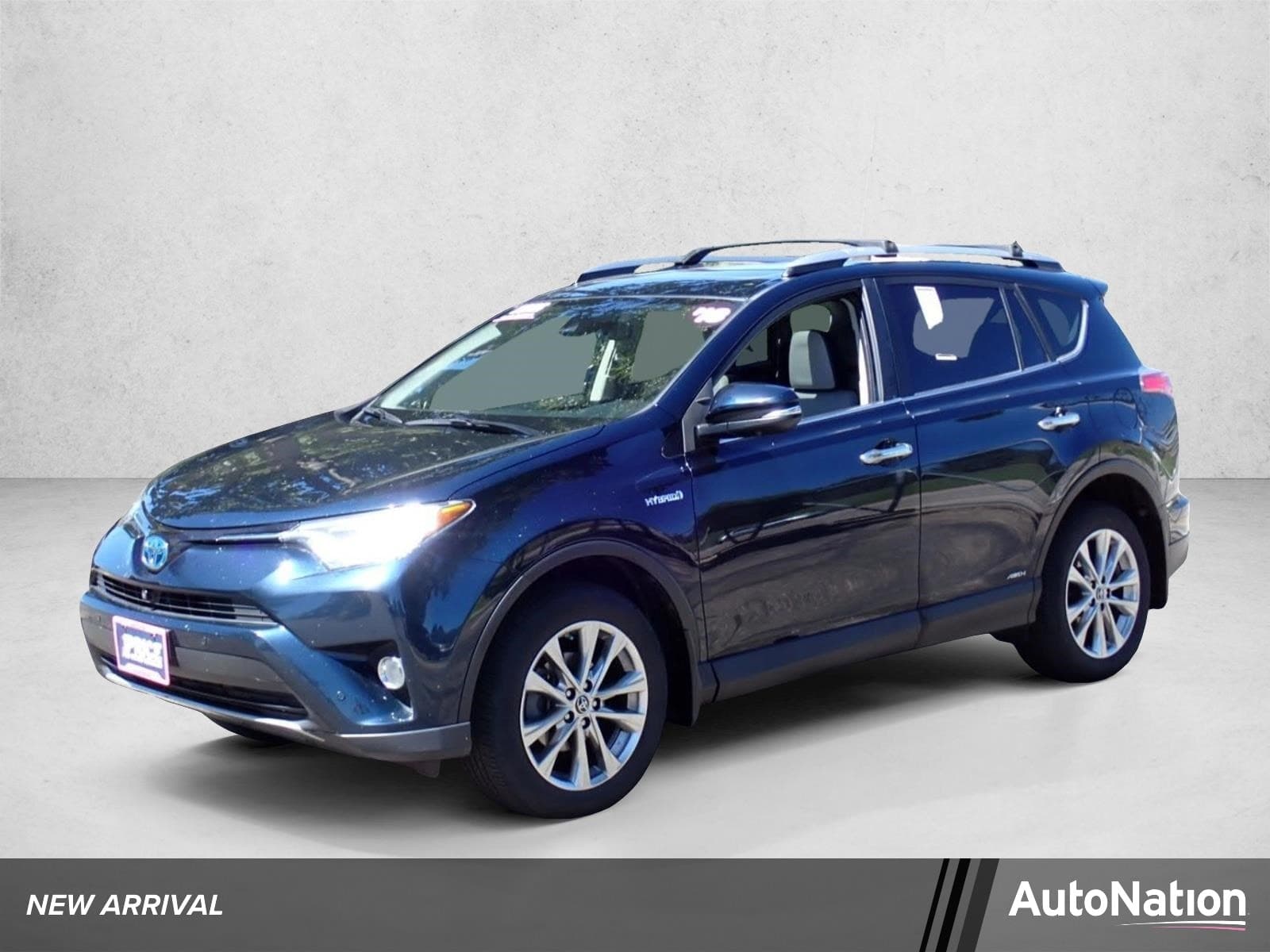 2018 Toyota RAV4 Hybrid Limited — photo 1 of 27