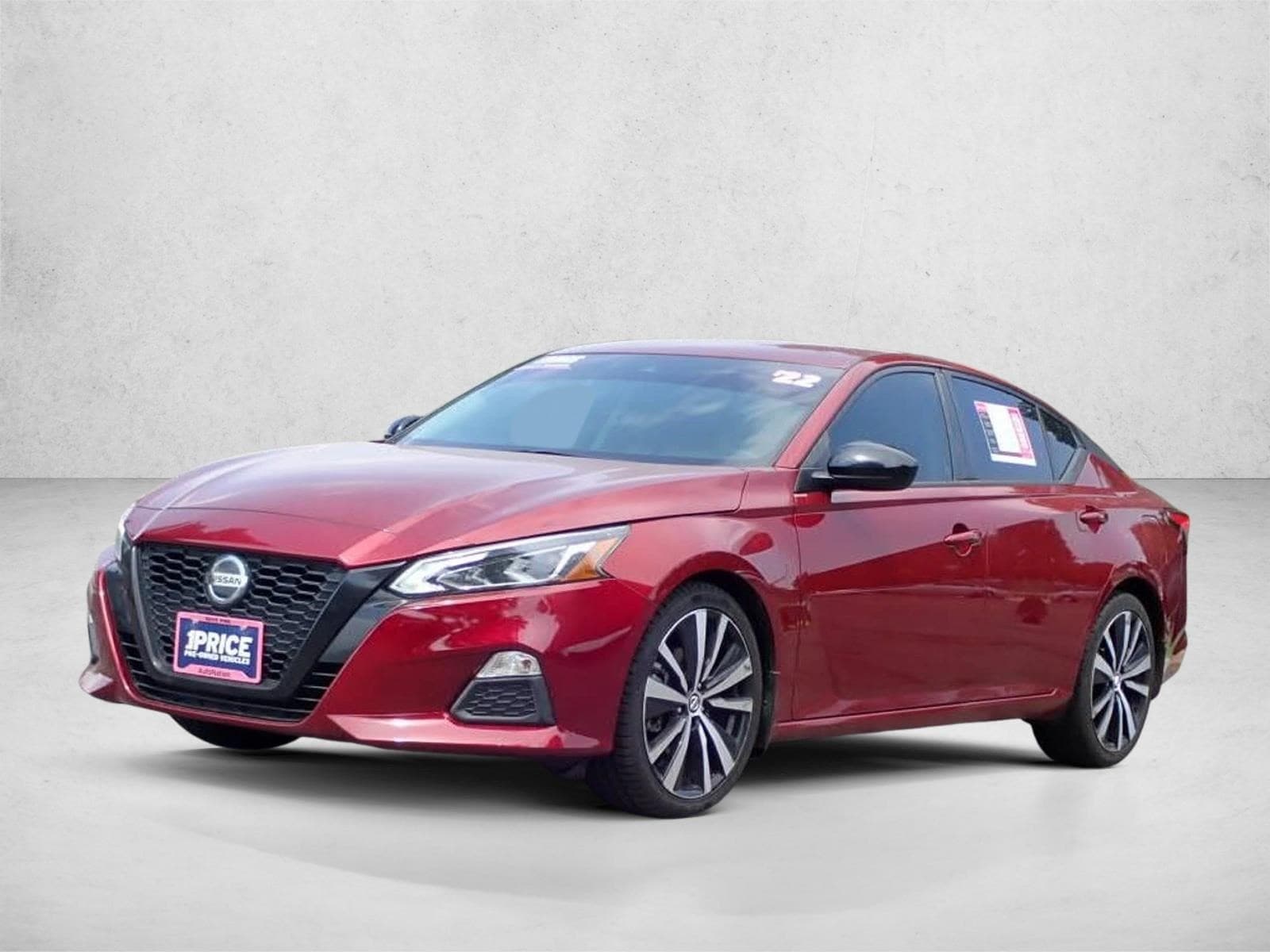2022 Nissan Altima 2.5 SR — photo 1 of 23