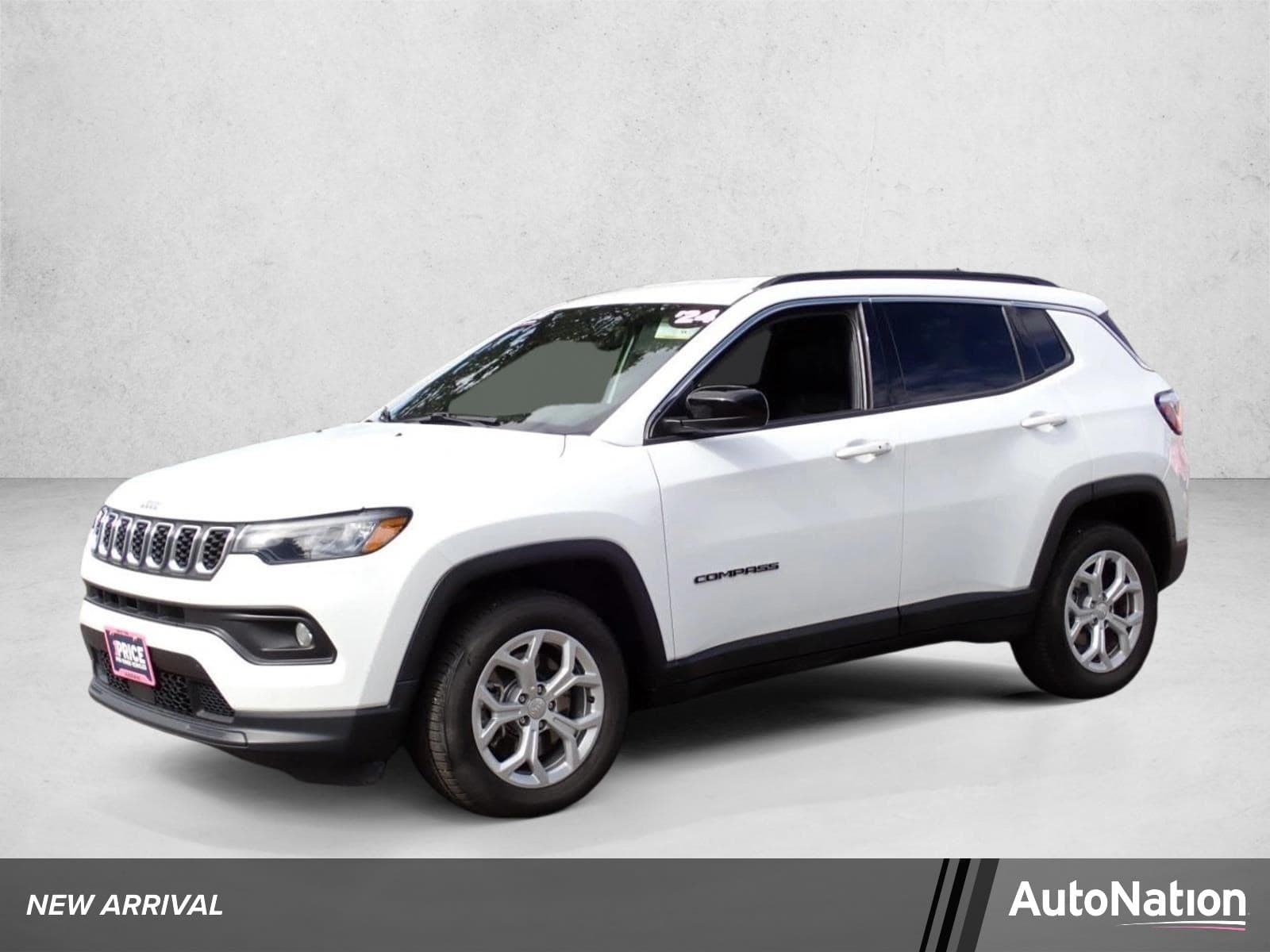2024 Jeep Compass Latitude — photo 1 of 22