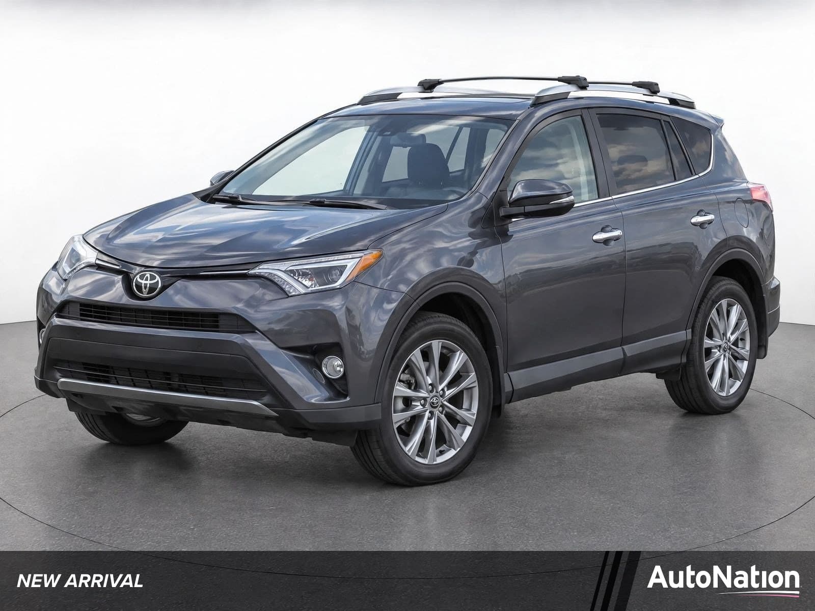 2018 Toyota RAV4 Limited — photo 1 of 27