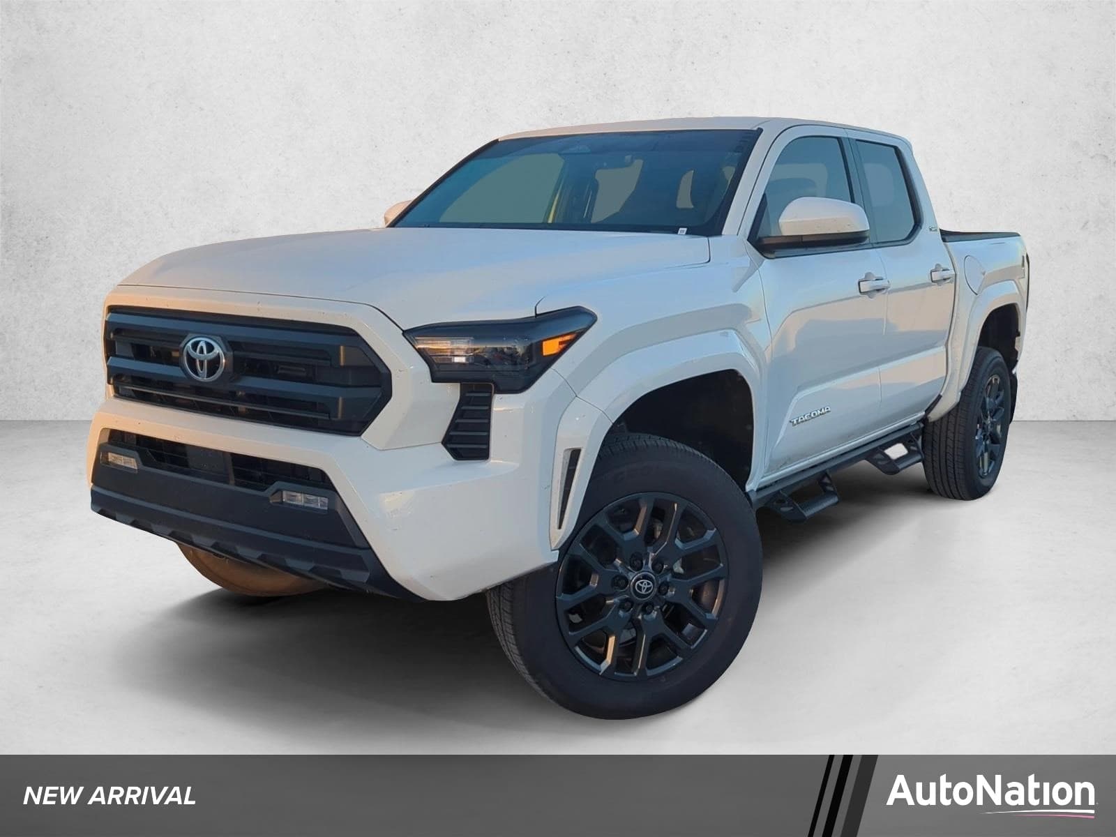 2025 Toyota Tacoma 4WD SR5 — photo 1 of 27