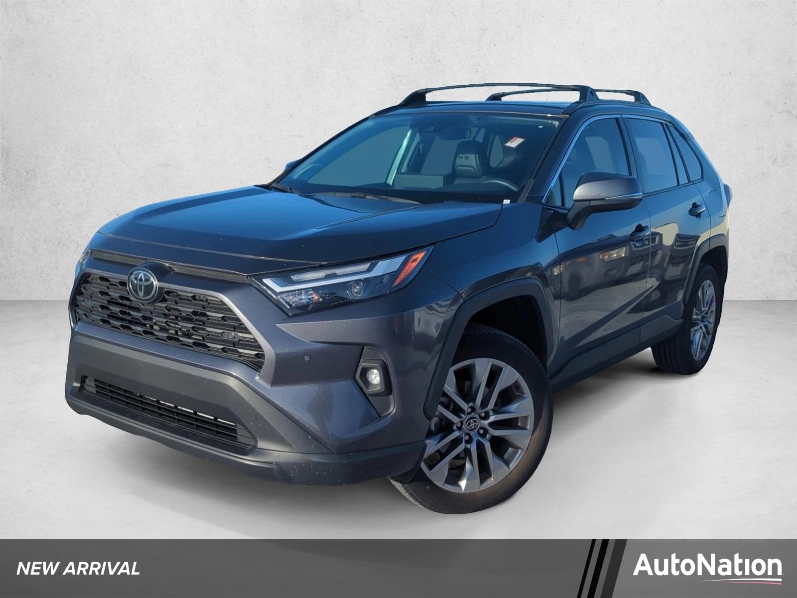 2025 Toyota RAV4 XLE Premium — photo 1 of 26
