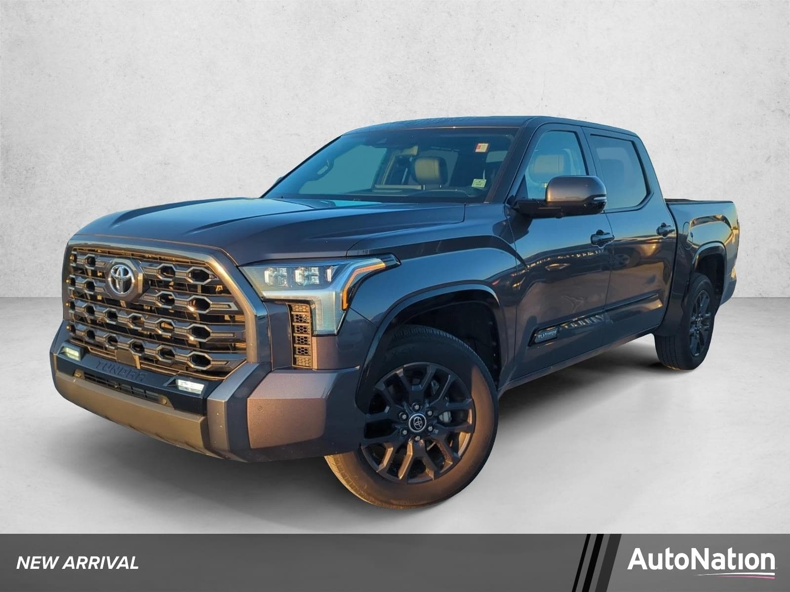 2022 Toyota Tundra 2WD Base — photo 1 of 27