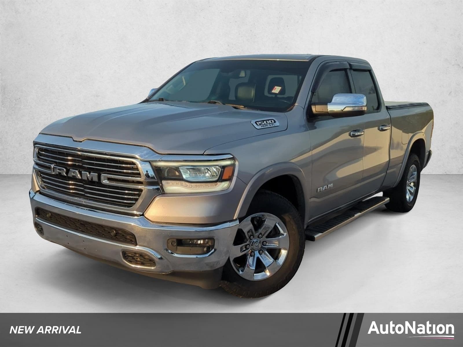 2019 RAM 1500 Laramie — photo 1 of 27