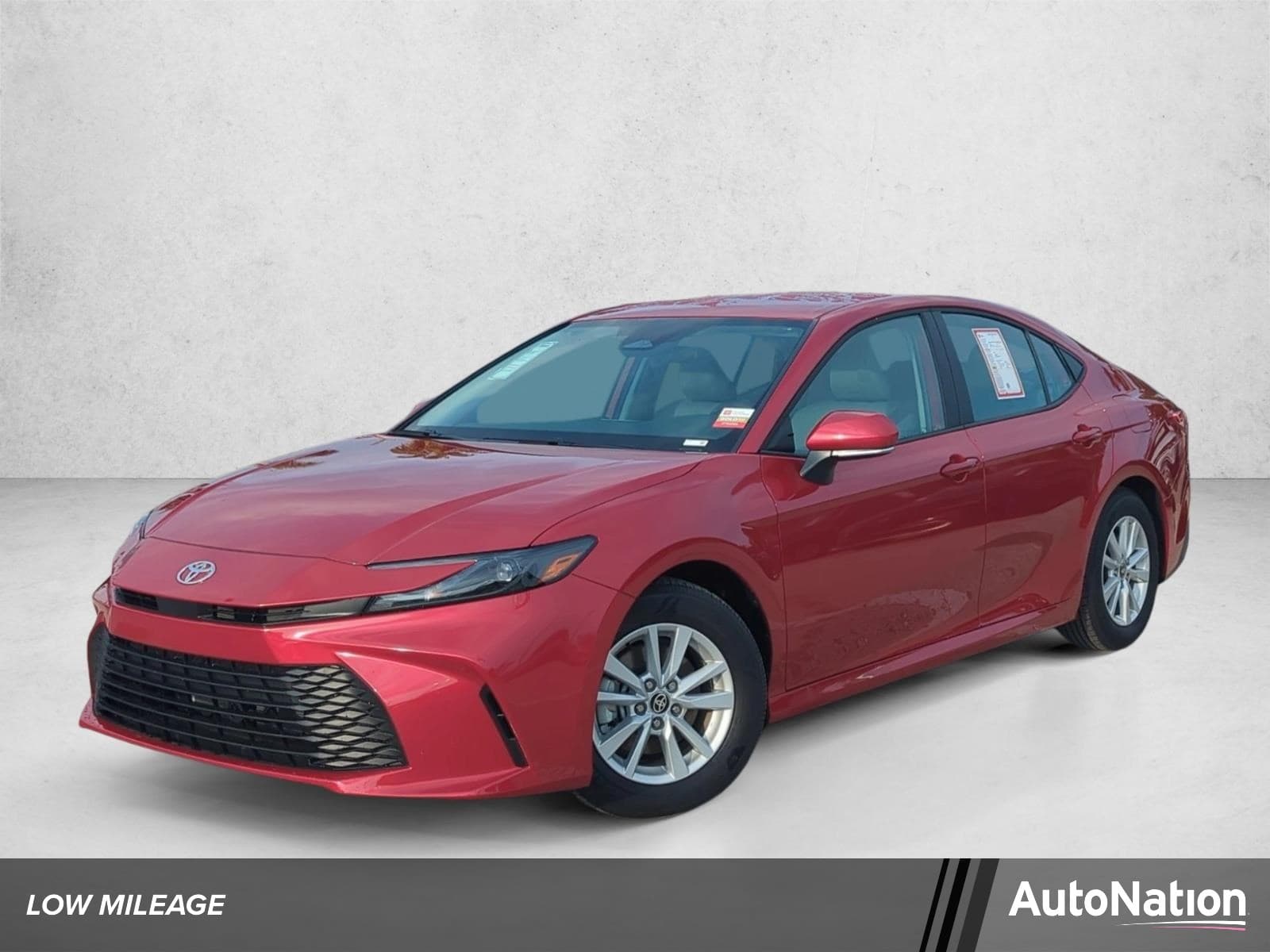 2026 Toyota Camry LE — photo 1 of 58