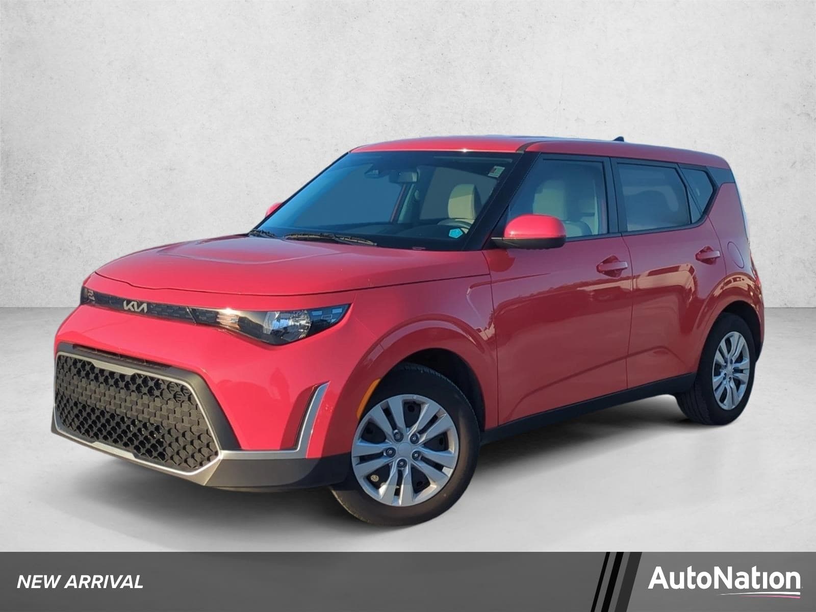 2025 Kia Soul LX — photo 1 of 24
