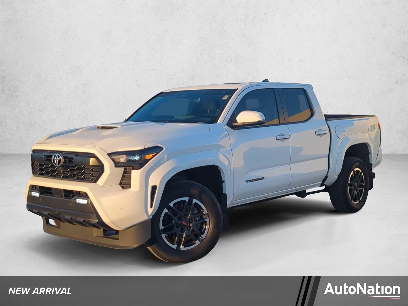 2024 Toyota Tacoma 2WD TRD Sport — photo 1 of 25