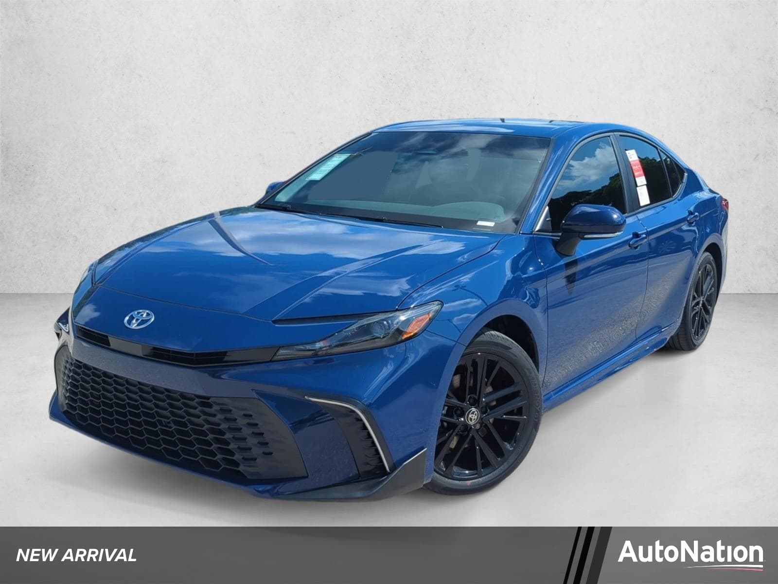 2026 Toyota Camry SE — photo 1 of 55