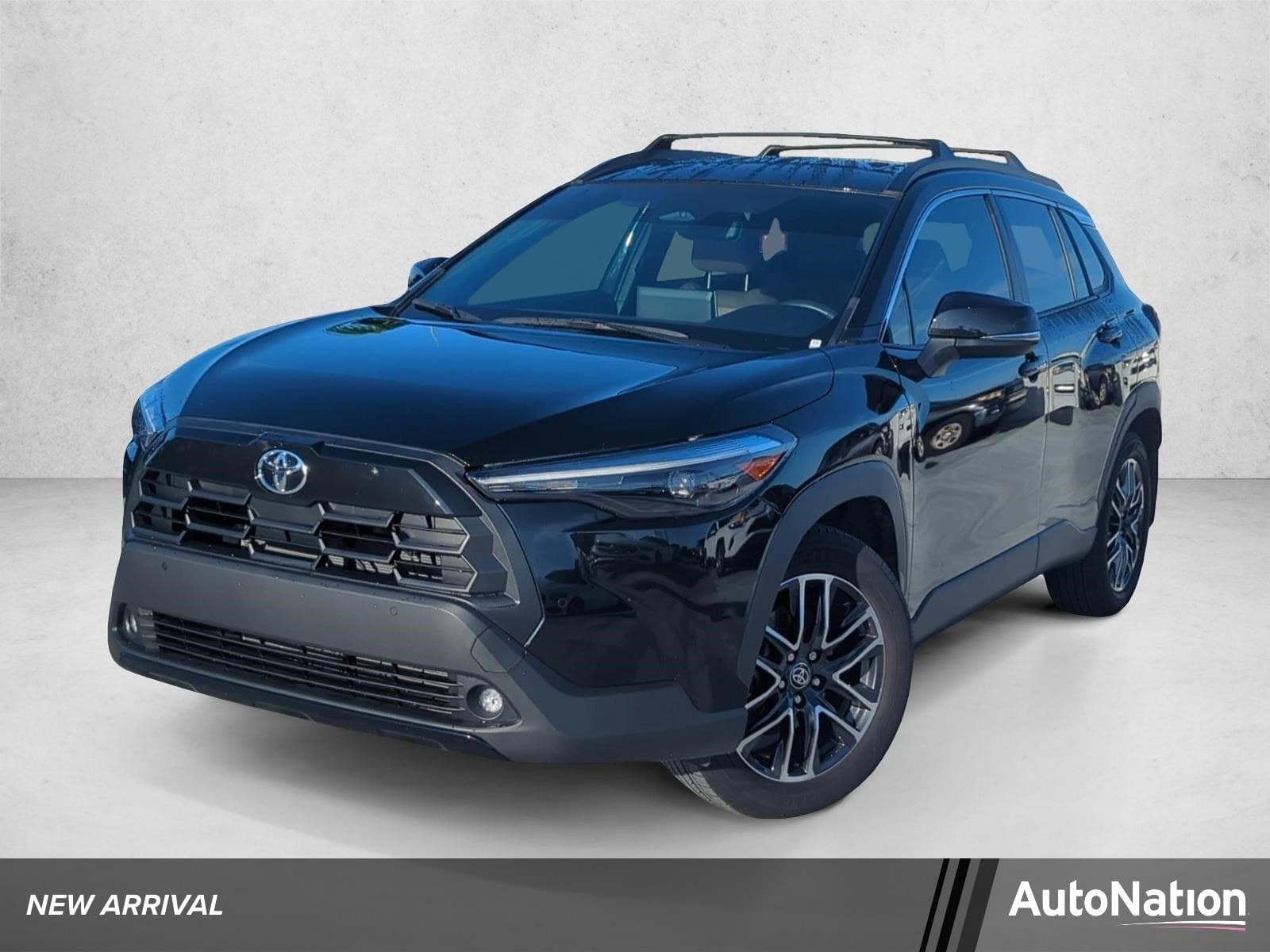 2026 Toyota Corolla Cross XLE — photo 1 of 28