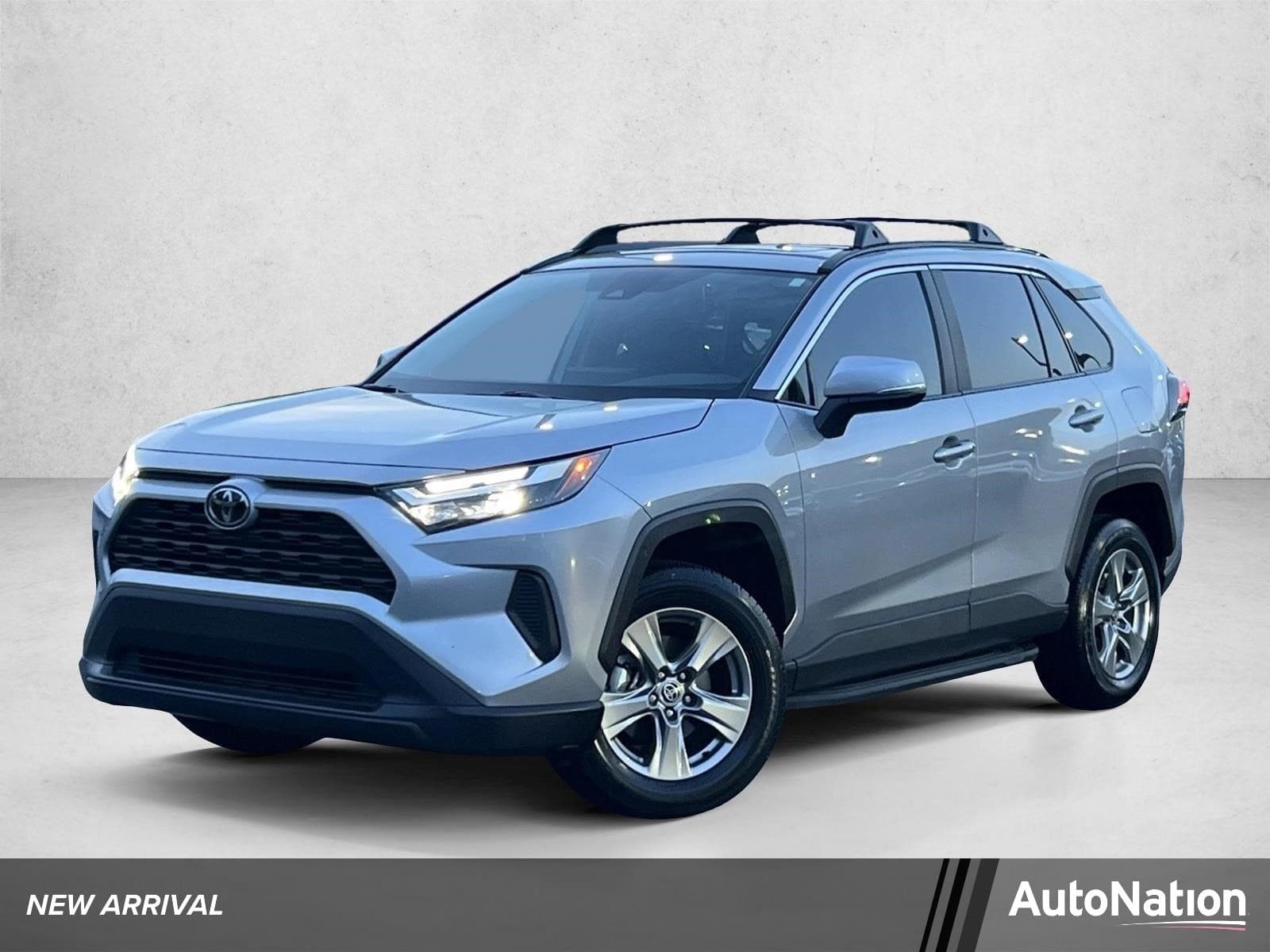 2025 Toyota RAV4 XLE — photo 1 of 30