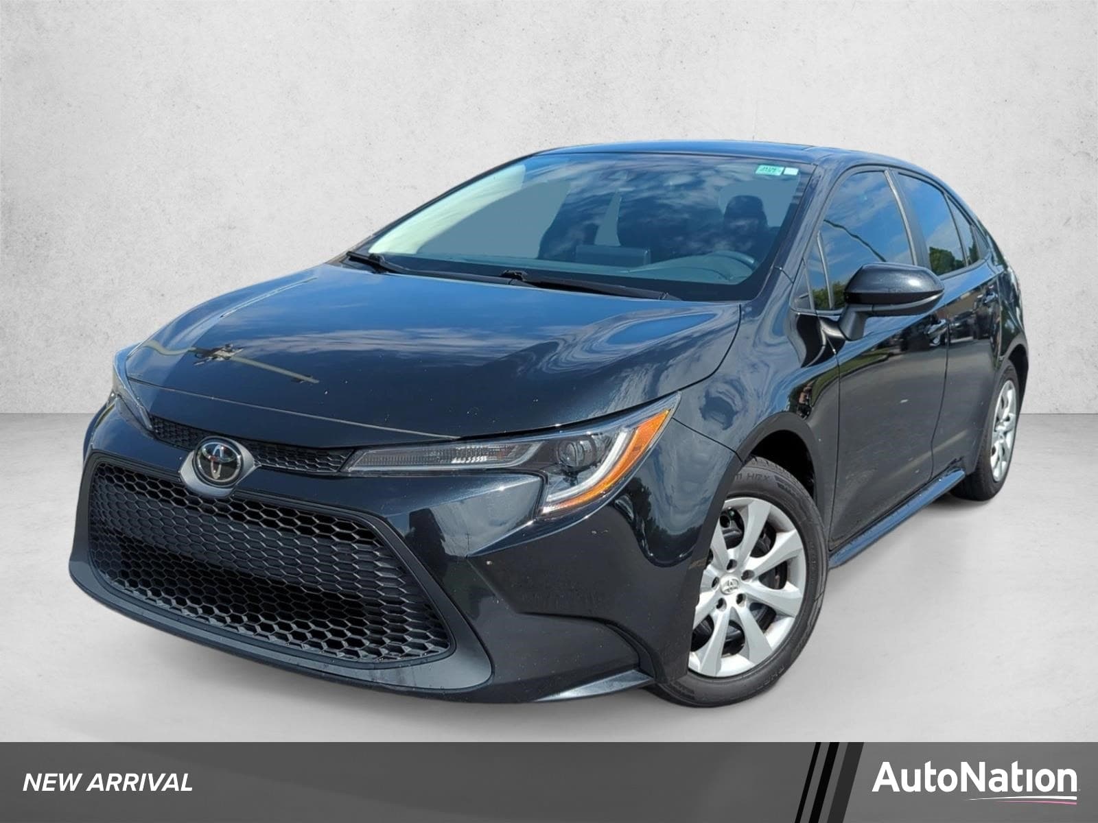 2022 Toyota Corolla LE — photo 1 of 30