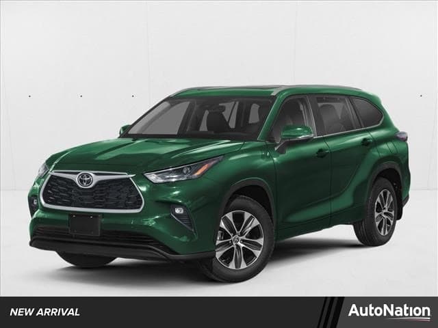 2025 Toyota Highlander XLE — photo 1 of 30
