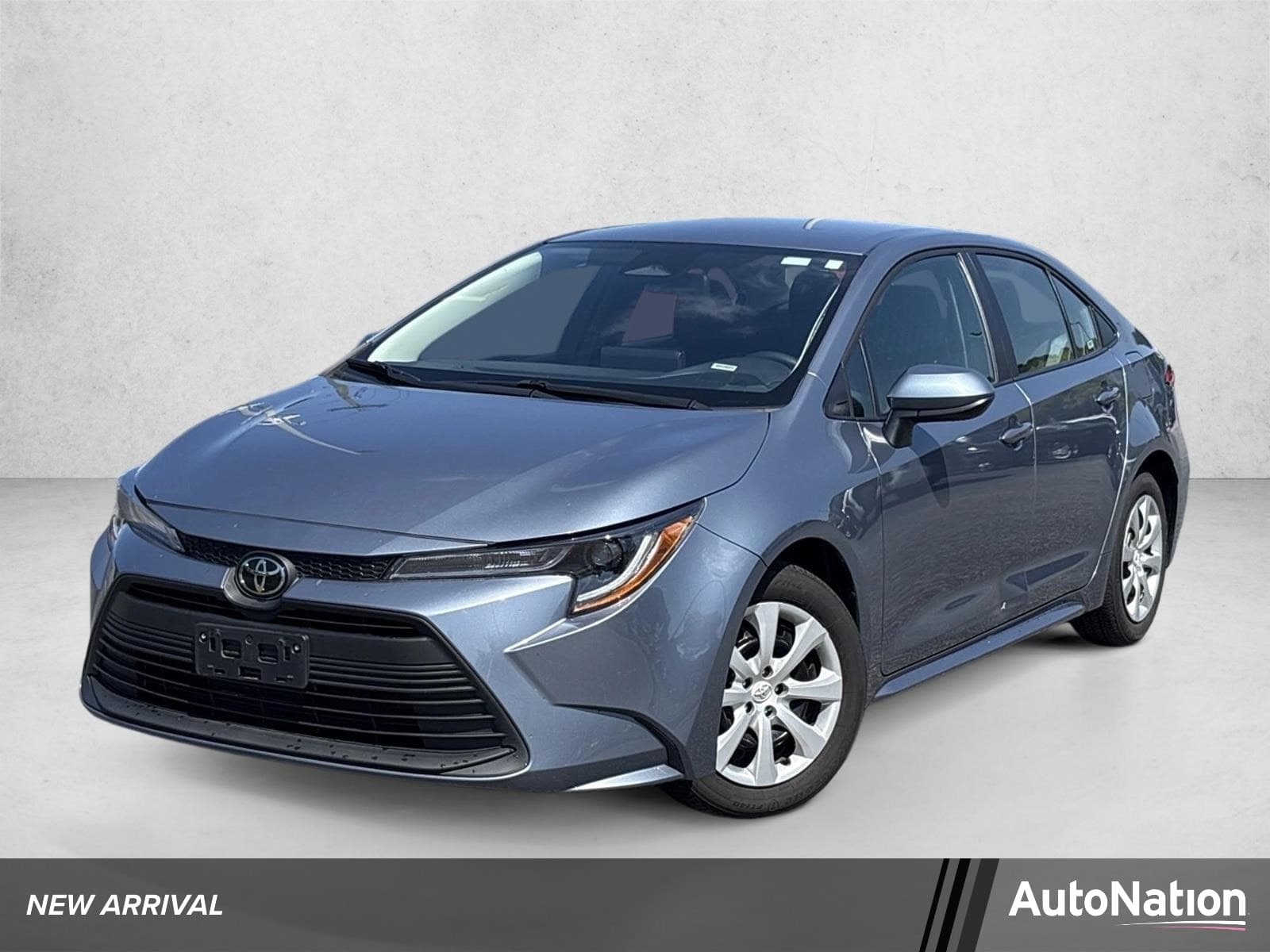 2025 Toyota Corolla LE — photo 1 of 30