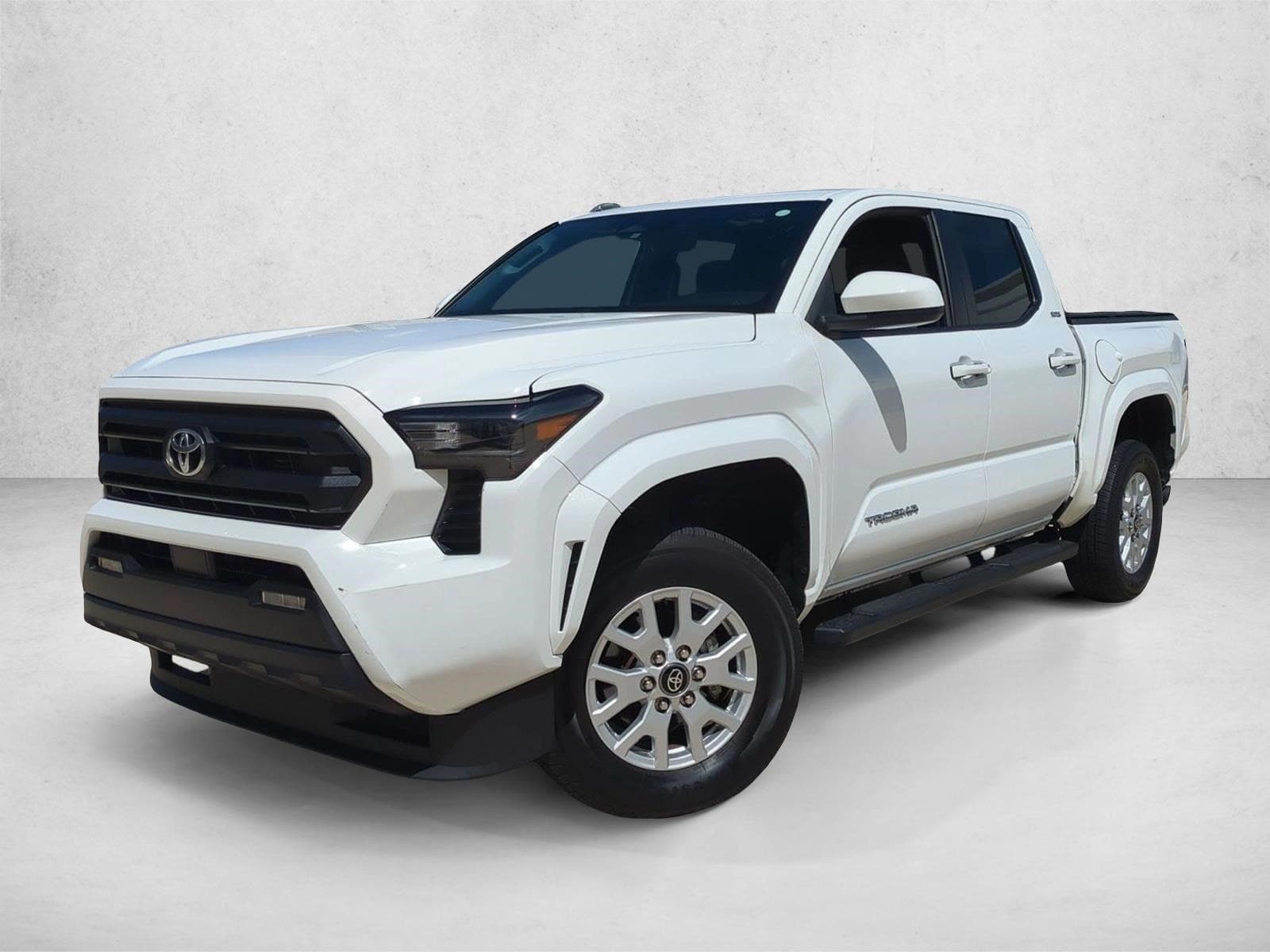 2024 Toyota Tacoma 2WD SR5 — photo 1 of 15