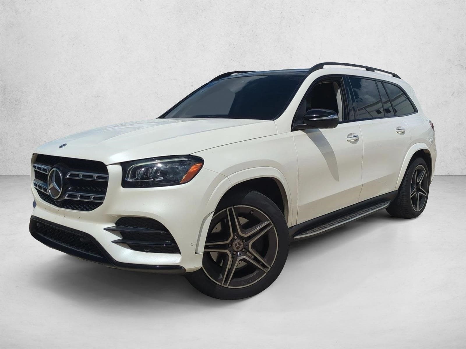2023 Mercedes-Benz GLS Base — photo 1 of 15