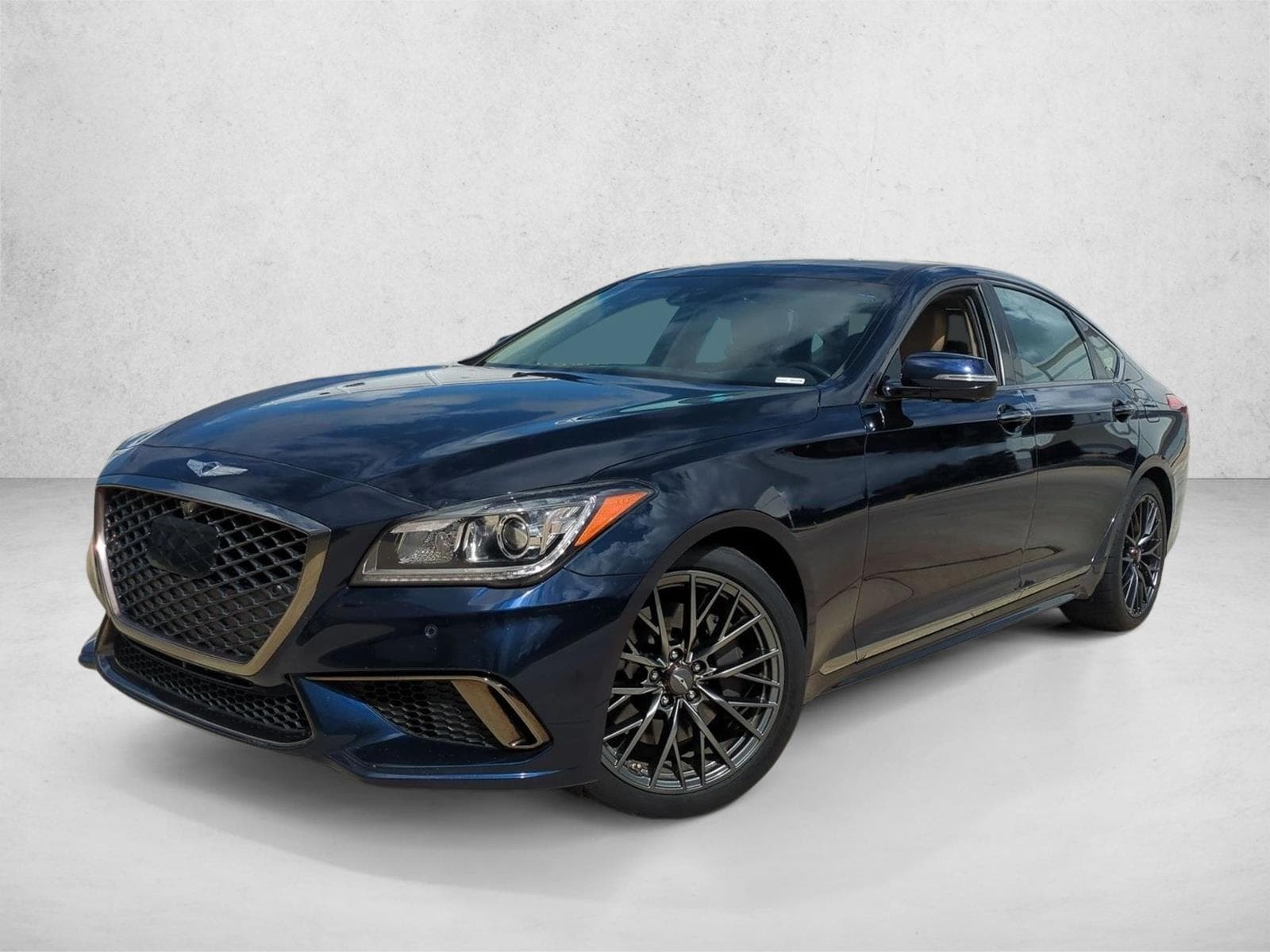 2019 Genesis G80 Base — photo 1 of 15
