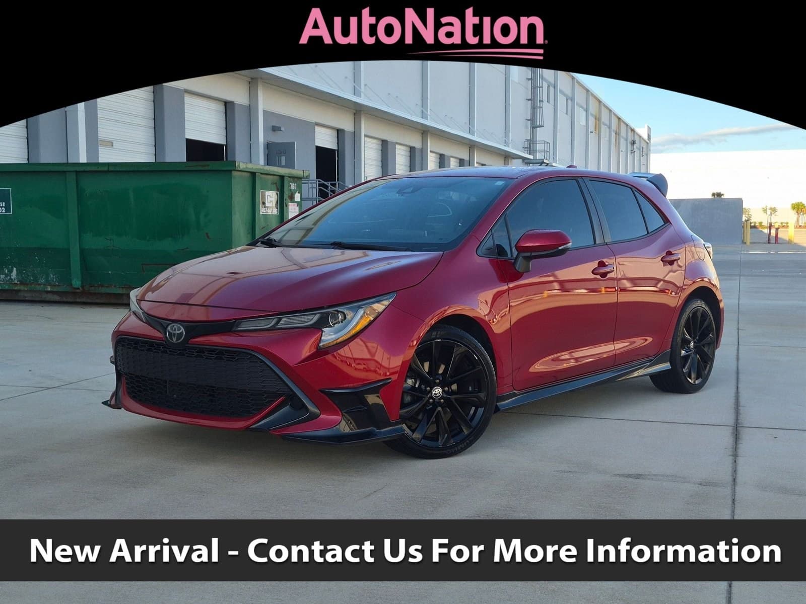 2021 Toyota Corolla Hatchback SE — photo 1 of 15