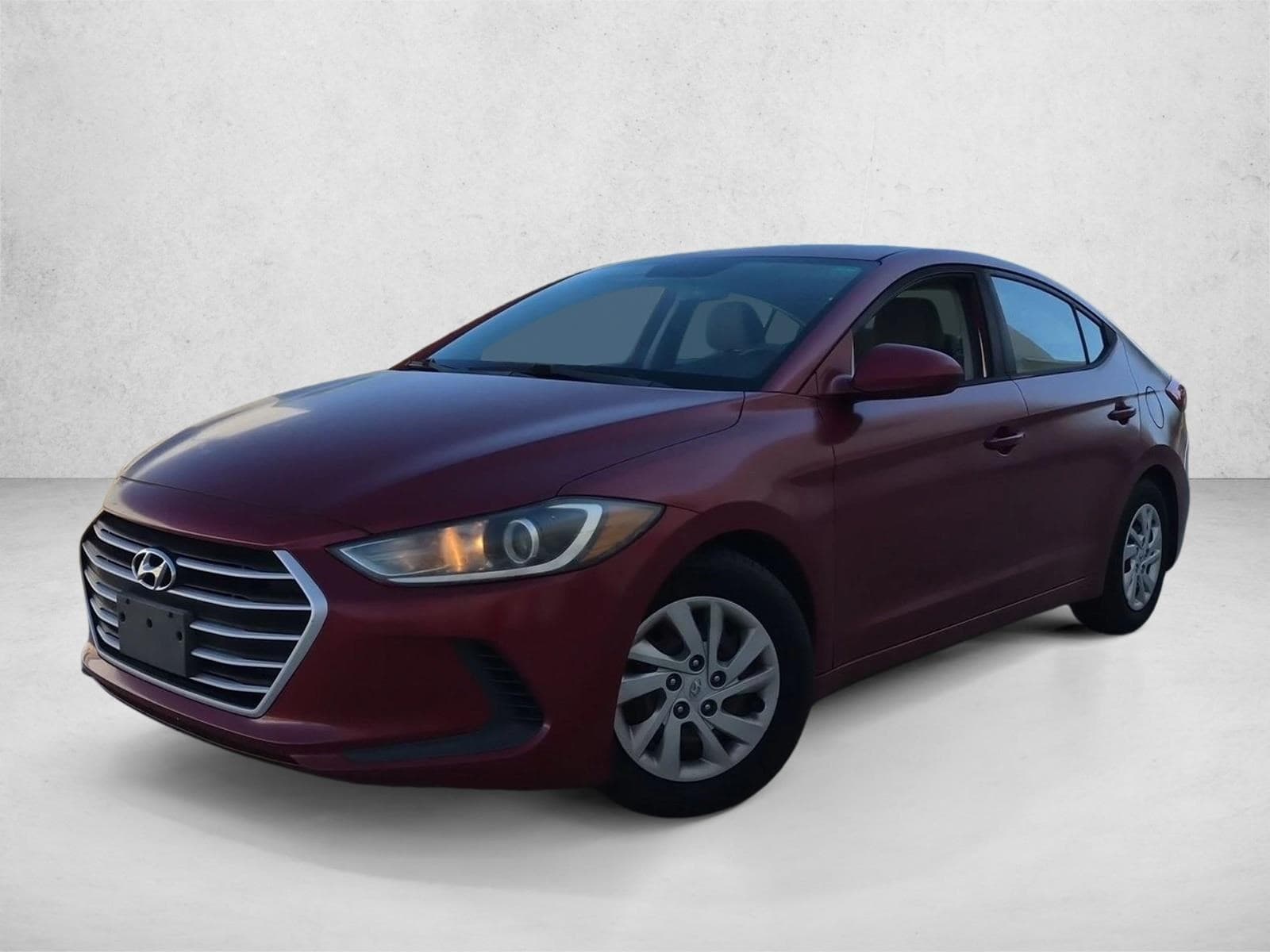 2017 Hyundai Elantra SE — photo 1 of 15