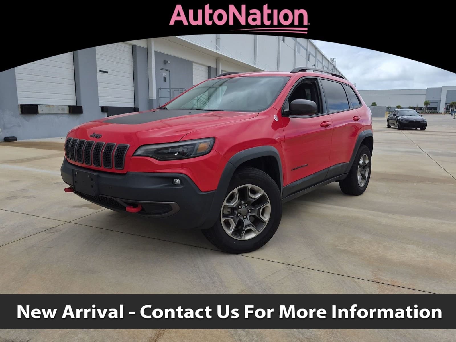 2019 Jeep Cherokee Trailhawk — photo 1 of 15