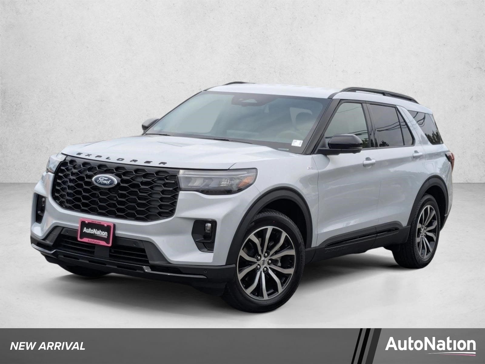 2026 Ford Explorer ST-Line — photo 1 of 17