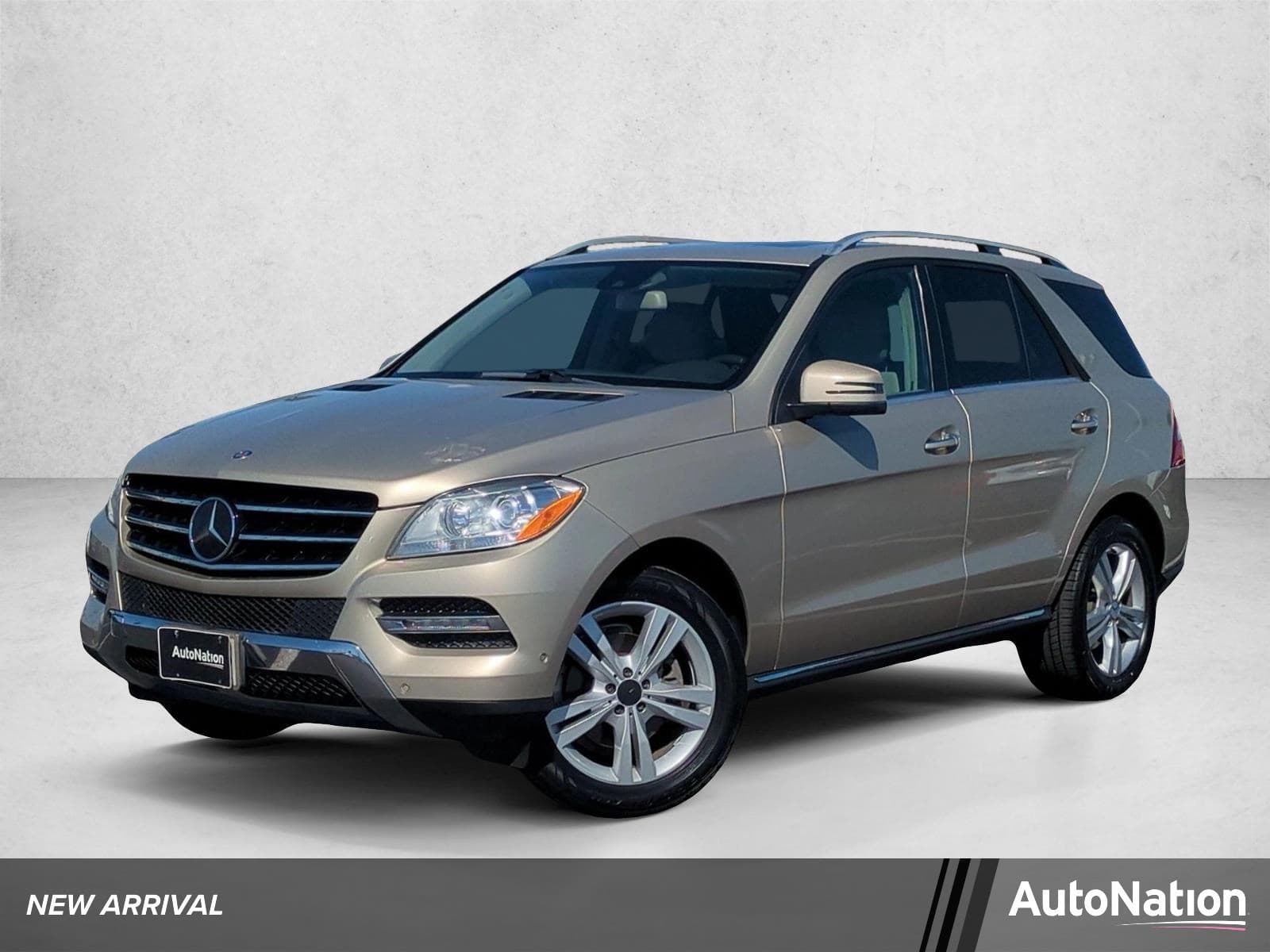 2013 Mercedes-Benz M-Class ML 350 — photo 1 of 27