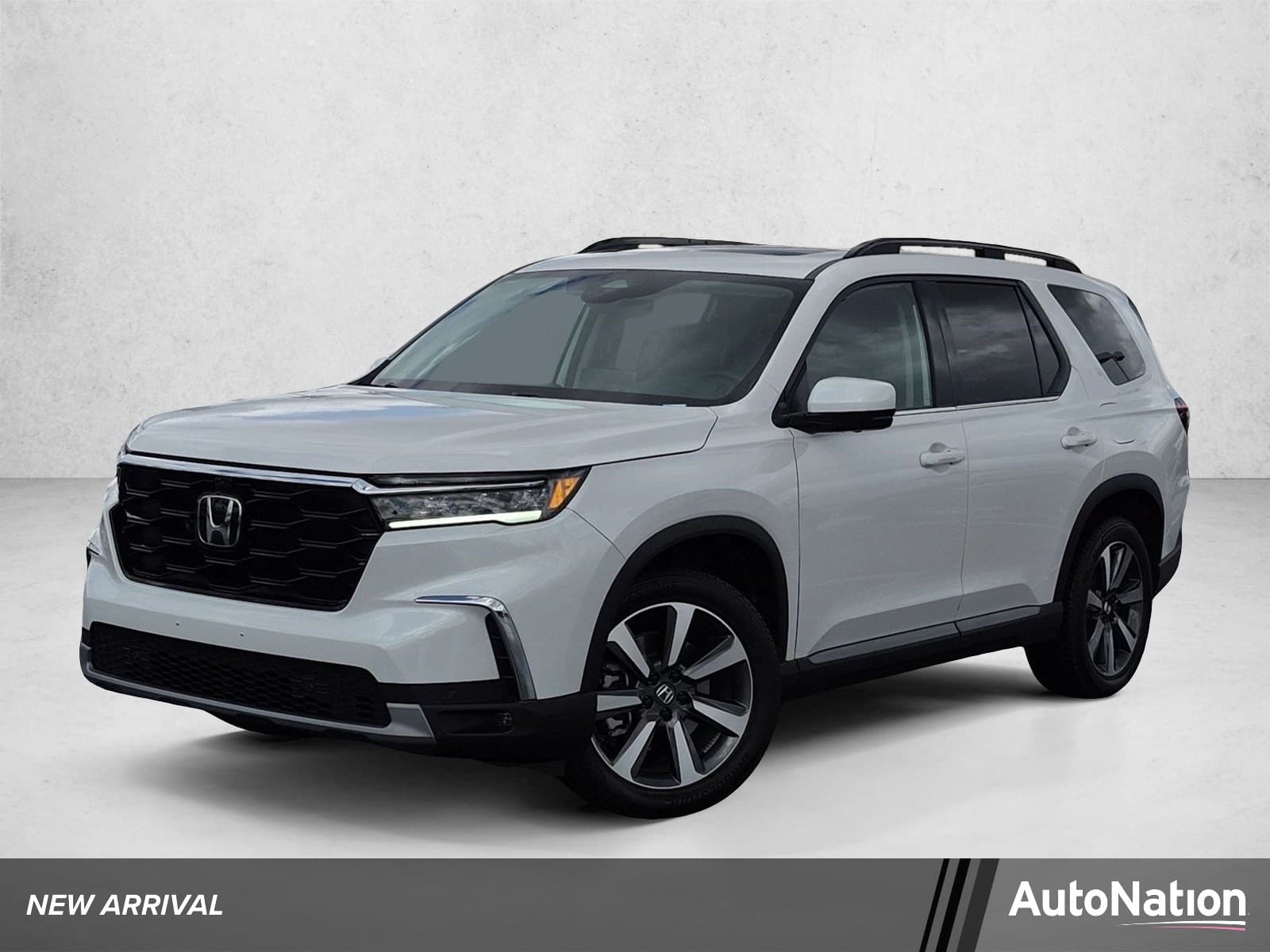 2025 Honda Pilot Elite — photo 1 of 28