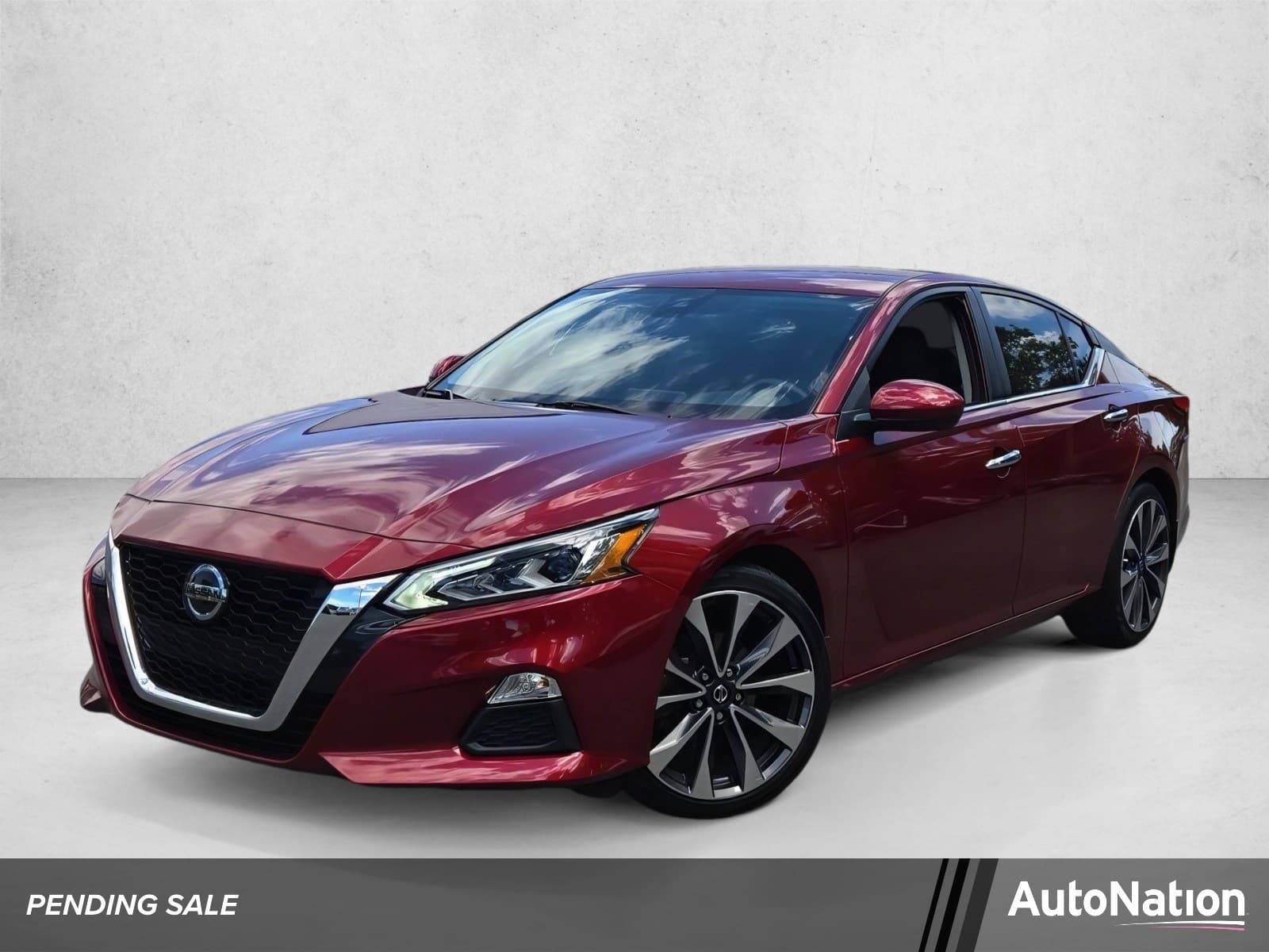 2022 Nissan Altima 2.5 SV — photo 1 of 23