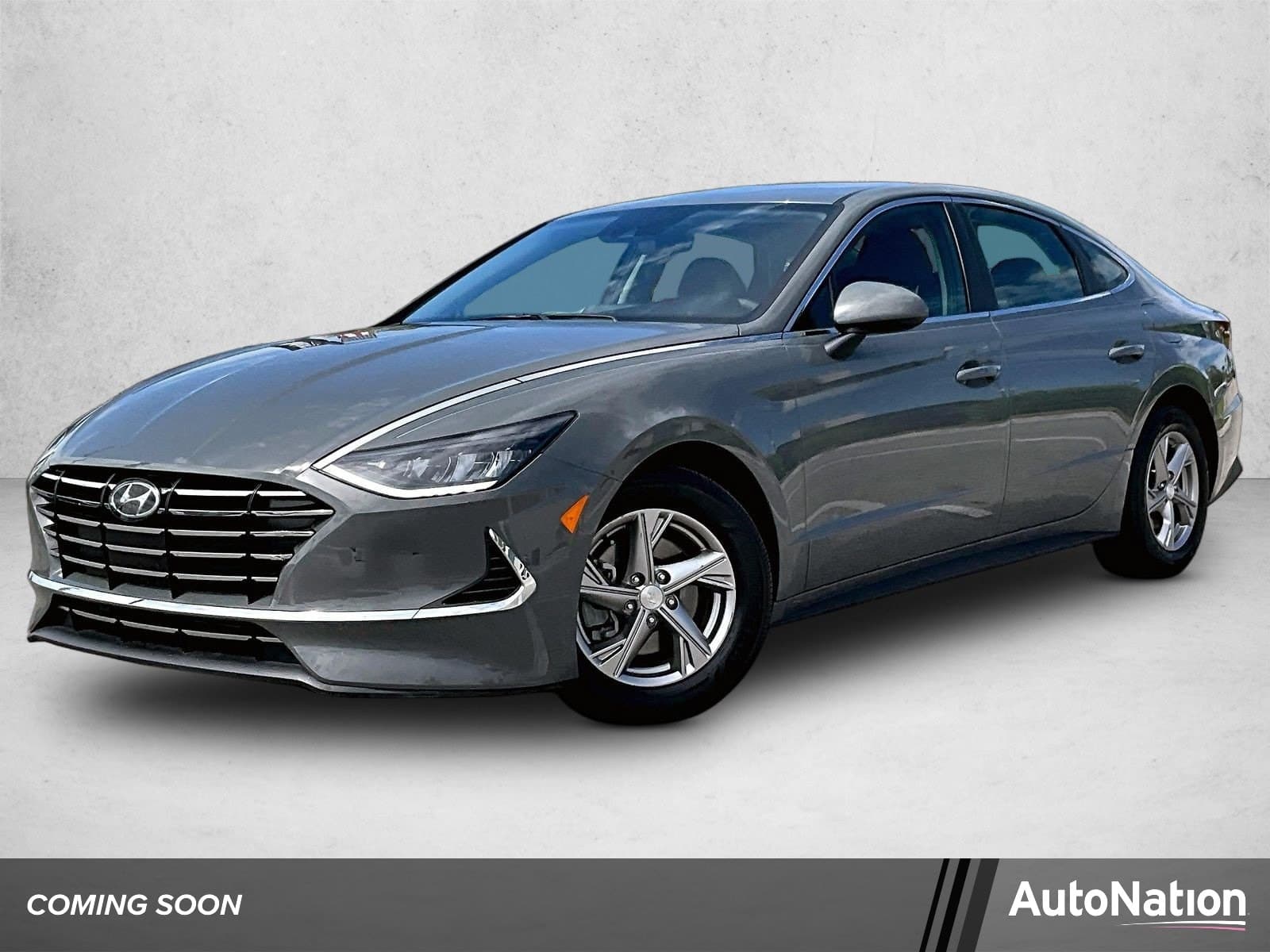 2020 Hyundai Sonata SE — photo 1 of 30